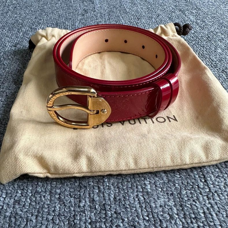 Louis Vuitton Louis Vuitton Patent leather red logo ladies belt belt Size ONE SIZE - 1 Thumbnail
