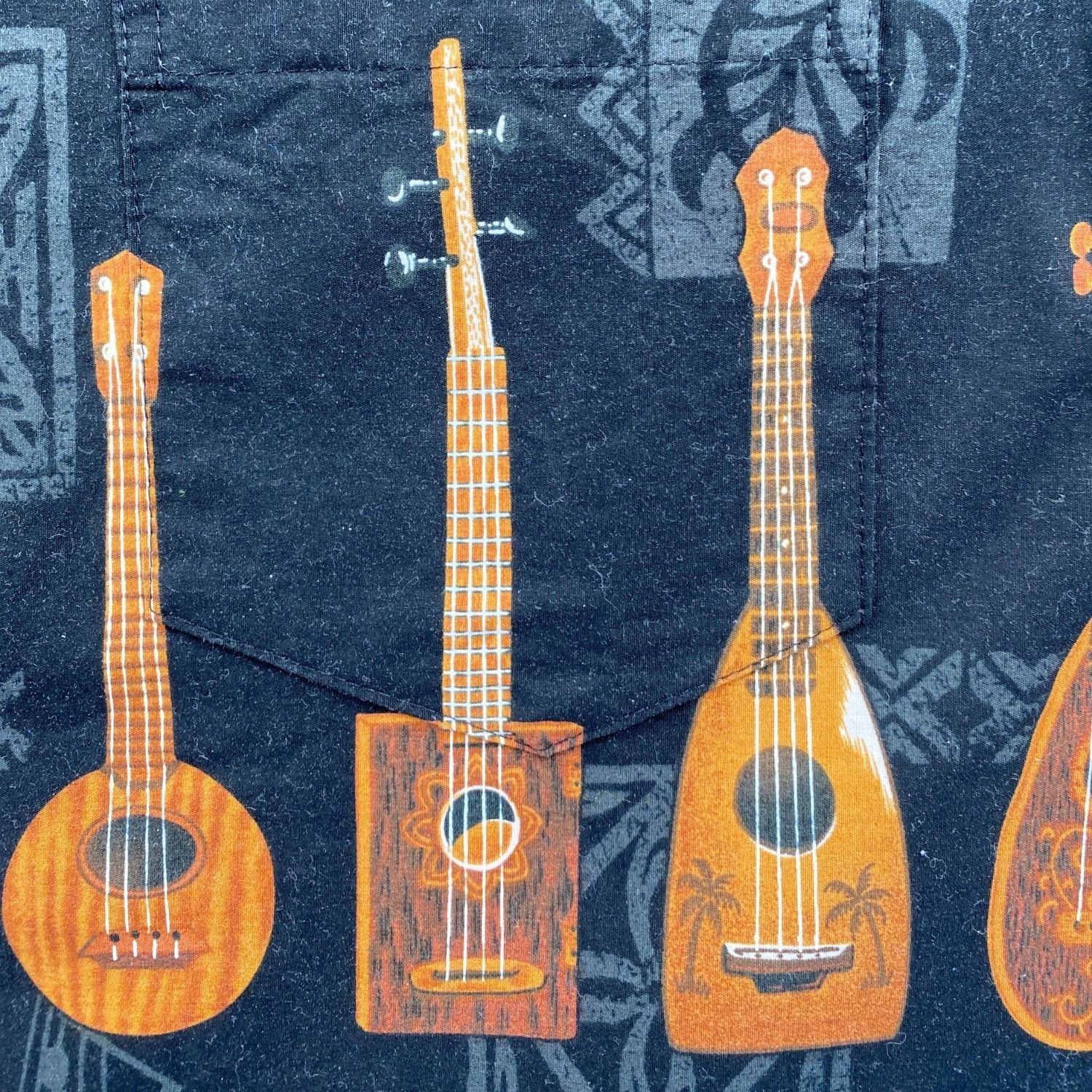 Pacific Legend Vintage Pacific Legend Mens Ukelele Hawaiian Shirt XXL Size US XXL / EU 58 / 5 - 9 Thumbnail