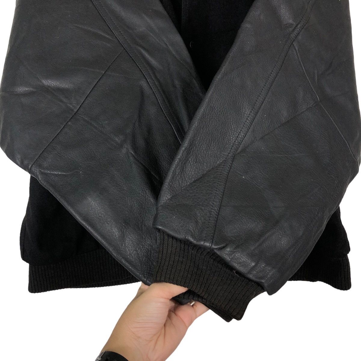 Japanese Brand 🔥Vintage Bomber Leather Jacket Fly Worker Bosch Big Logo Size US M / EU 48-50 / 2 - 15 Thumbnail
