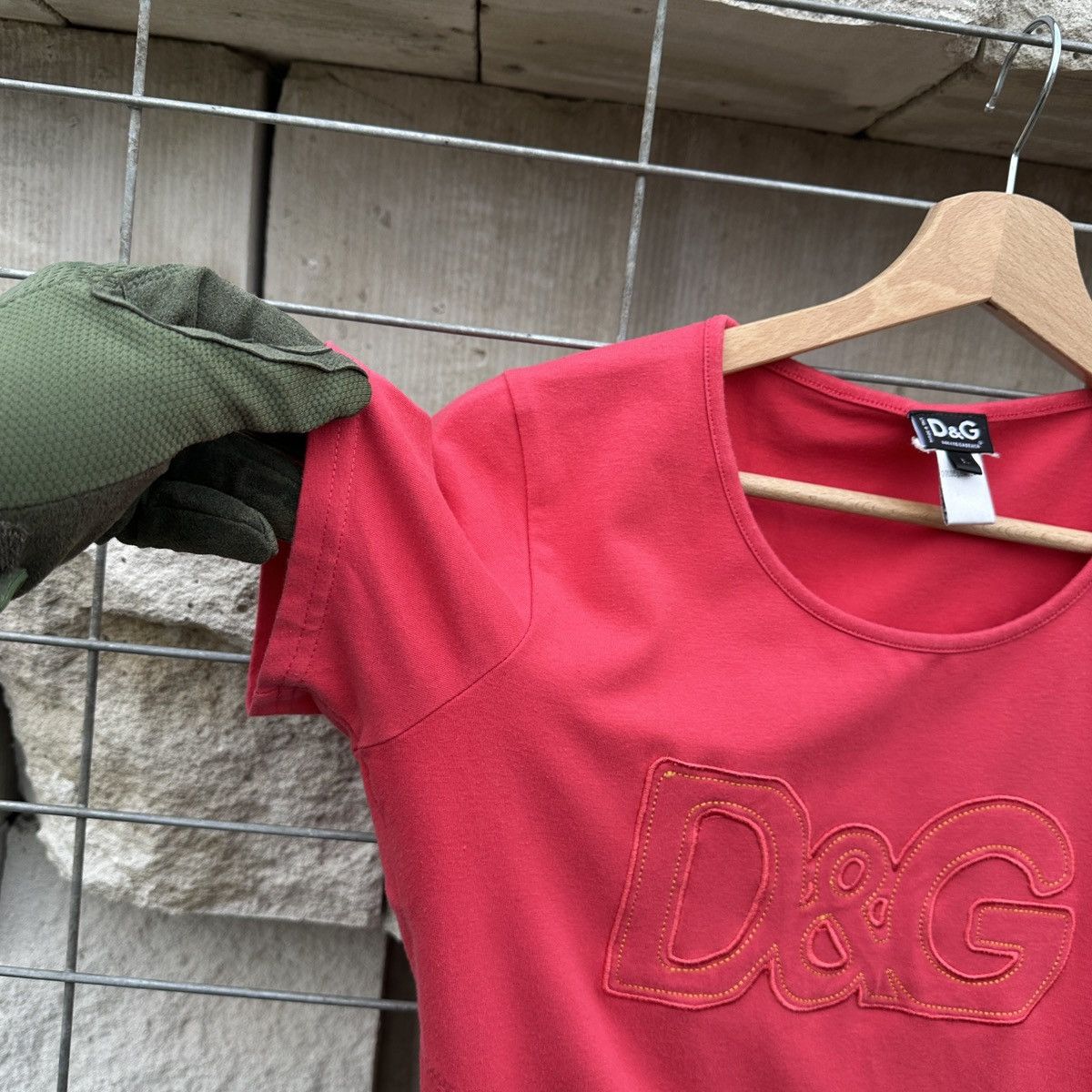 20471120 00s Rare Dolce Gabbana Cute Slim Logo T Shirt Japanese Japan Size S / US 4 / IT 40 - 6 Thumbnail