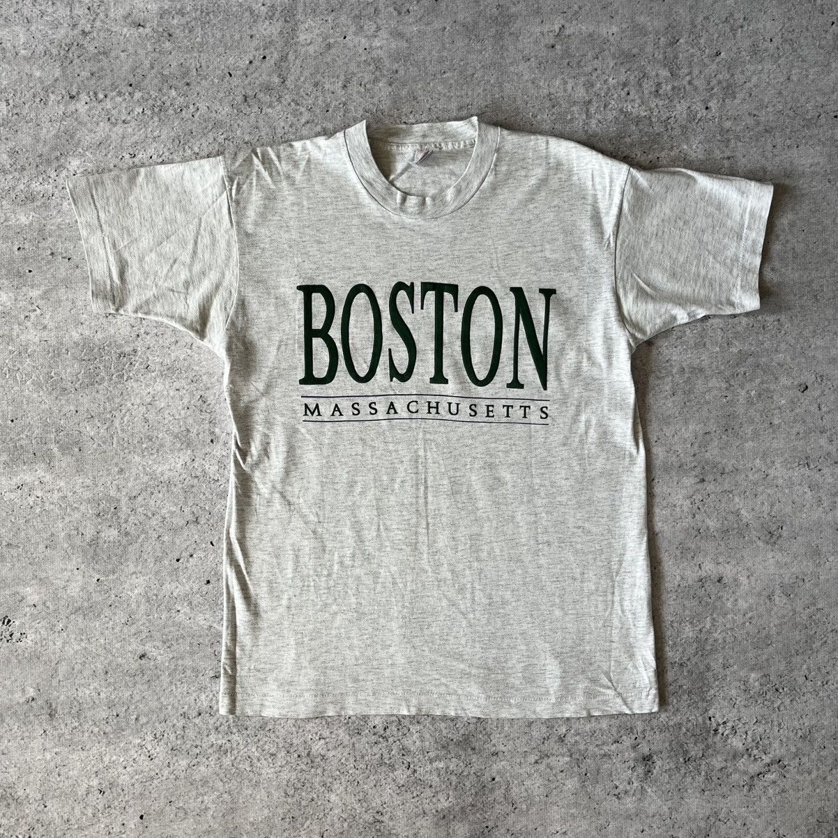 Vintage Vintage Boston Massachusetts fotl tee L made in usa 90s Size US L / EU 52-54 / 3 - 1 Thumbnail