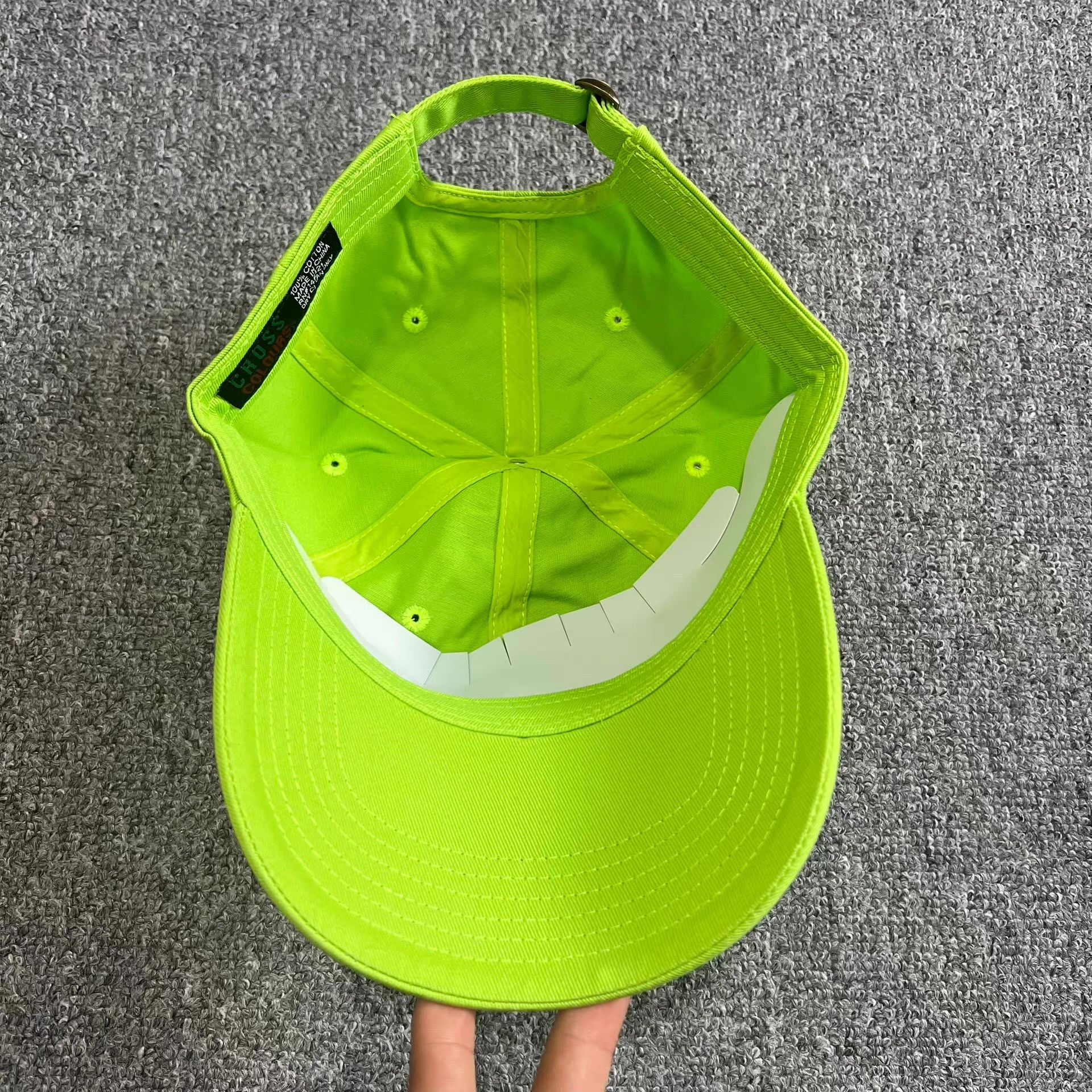 Cross Colours Cross Colours Embroidered Curved Brim Baseball Cap Q7 Size ONE SIZE - 3 Thumbnail