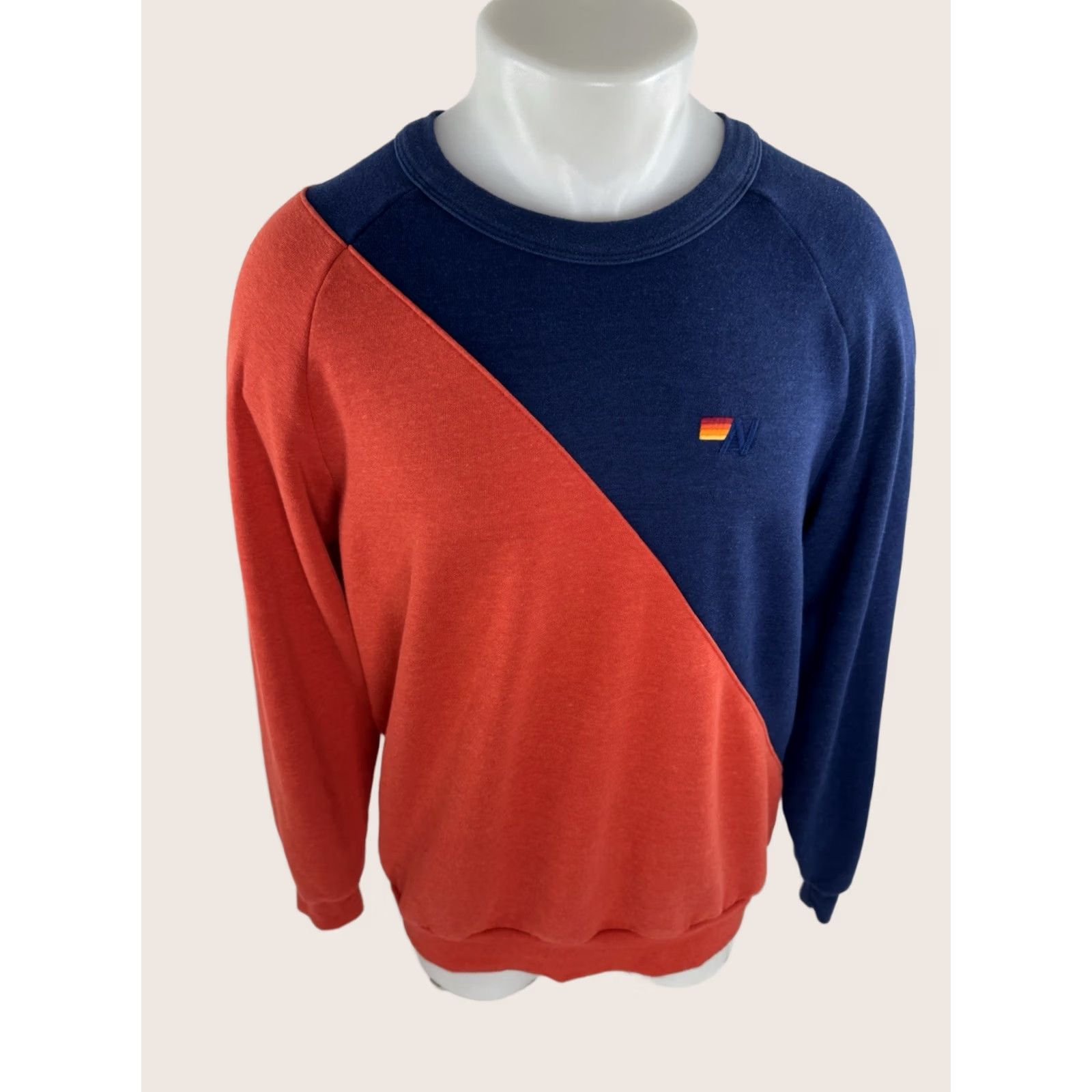 Aviator Nation VINTAGE Aviator Nation Embroidered Womens Sweatshirt Pullover L Red / Blue Sweatshirt Womens L Embroidered Aviator Nation Sweatshirt Size L / US 10 / IT 46 - 1 Thumbnail
