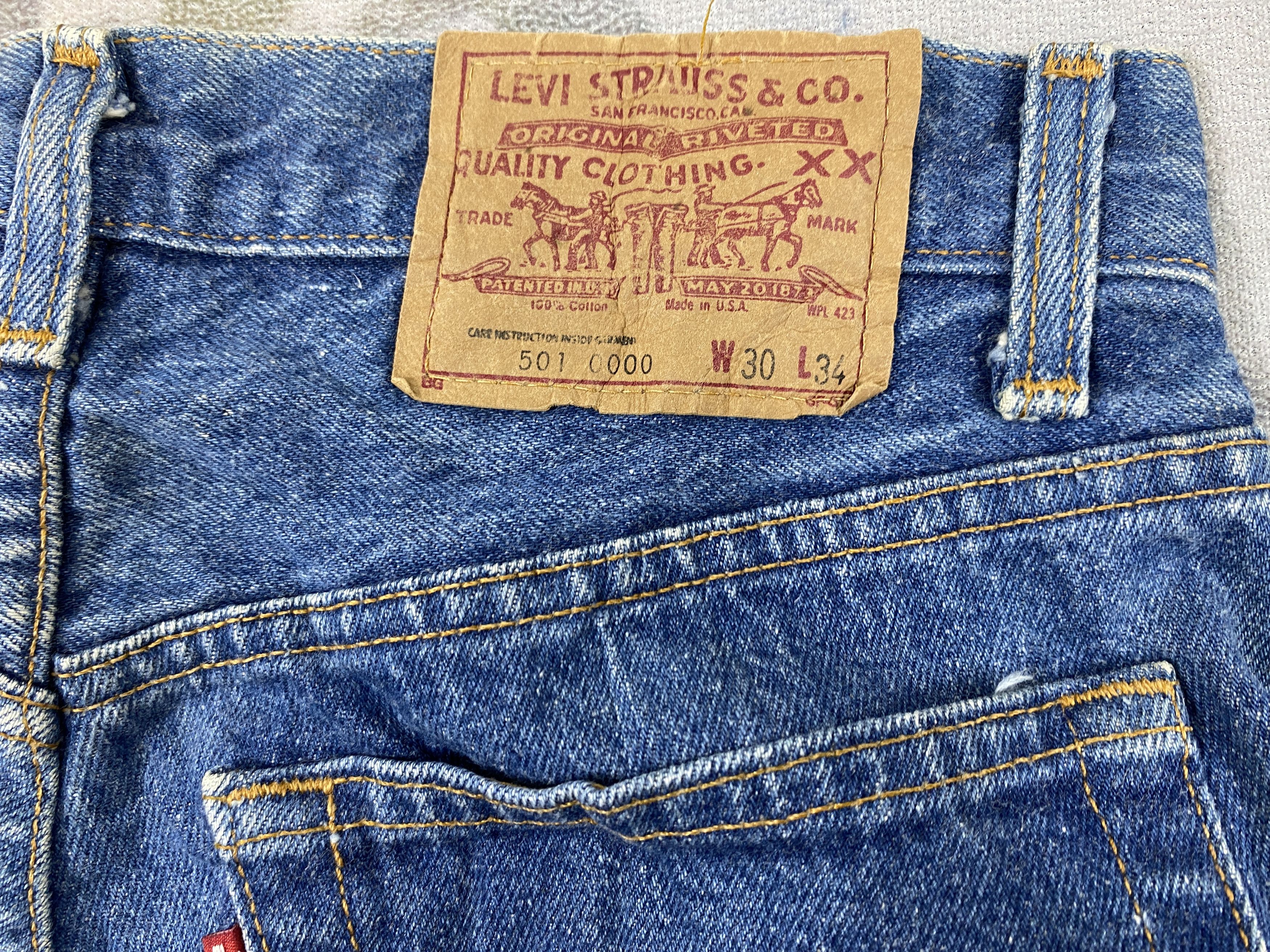 Levi's Blue Vintage Levi's 501 Jeans 28x5.5 Short Denim- JN3737 Size US 28 / EU 44 - 8 Thumbnail