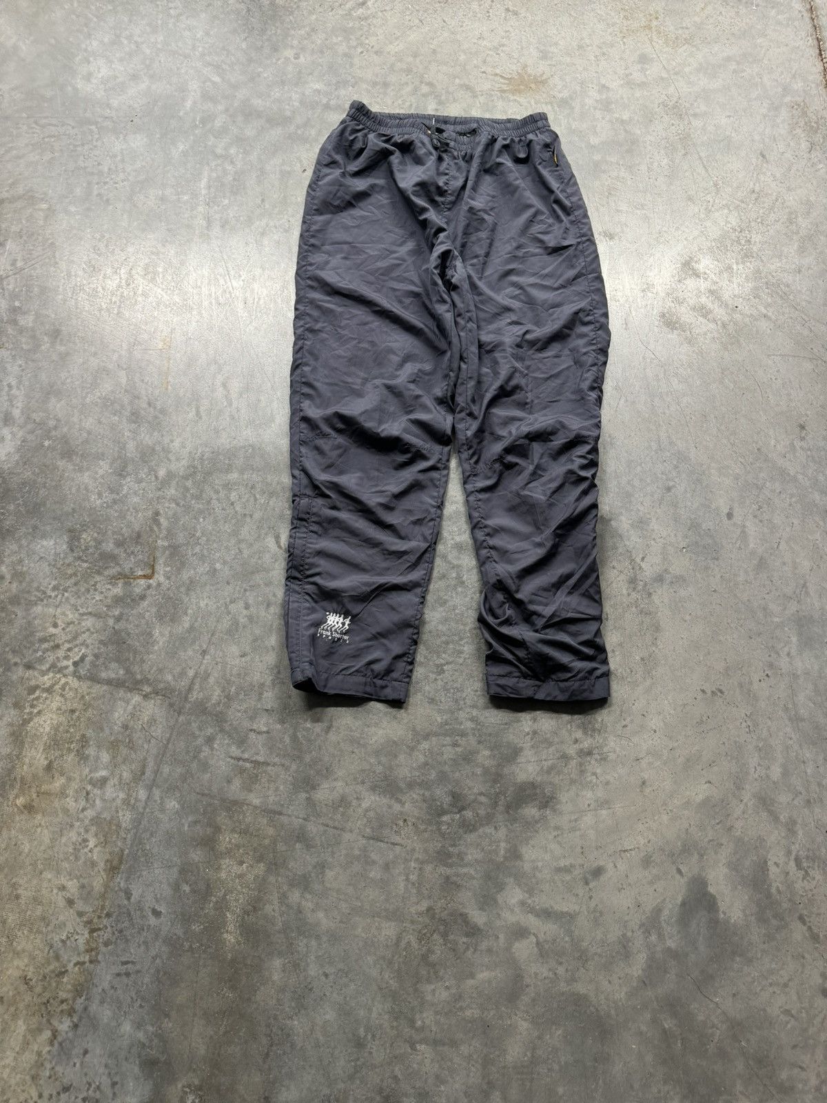 Goretex × Vintage Vintage Gore Tex Jogging Pants Size US 31 - 1 Thumbnail