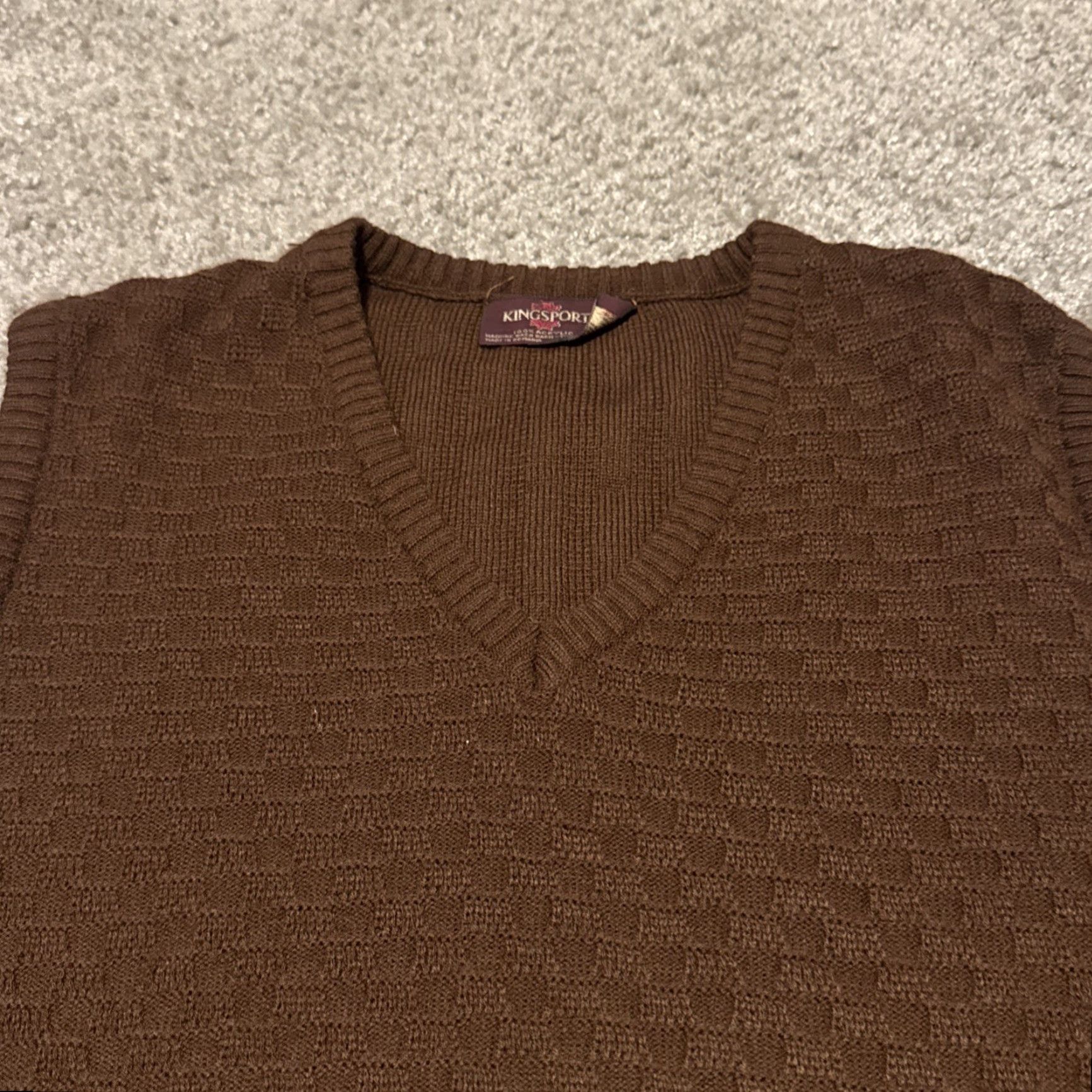 Vintage VINTAGE Kingsport Brown Acrylic Knit Sweater Vest Large Size US L / EU 52-54 / 3 - 3 Thumbnail