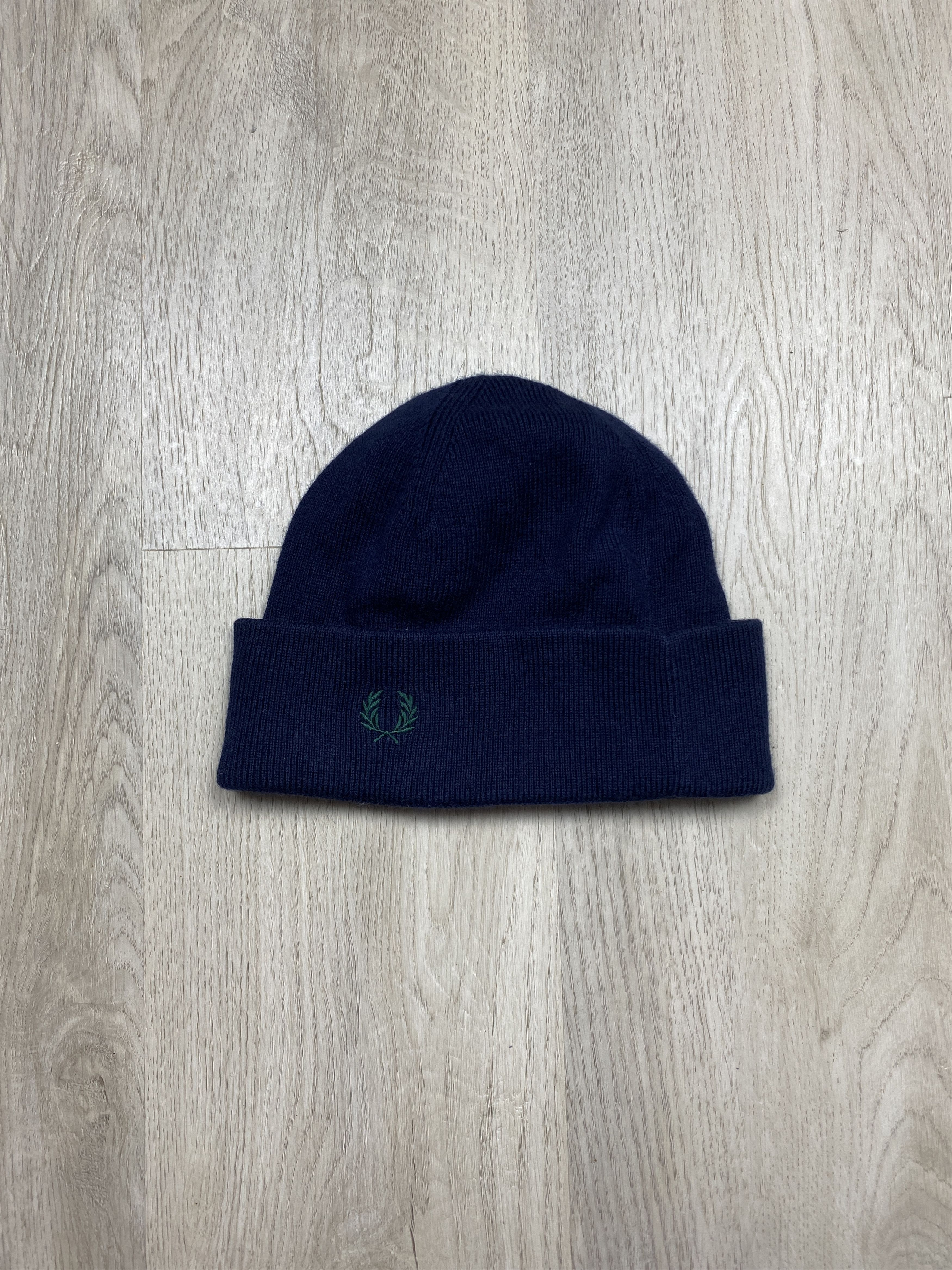 Fred Perry Fred Perry Mens Wool Knit Beanie Hat Size ONE SIZE - 1 Thumbnail