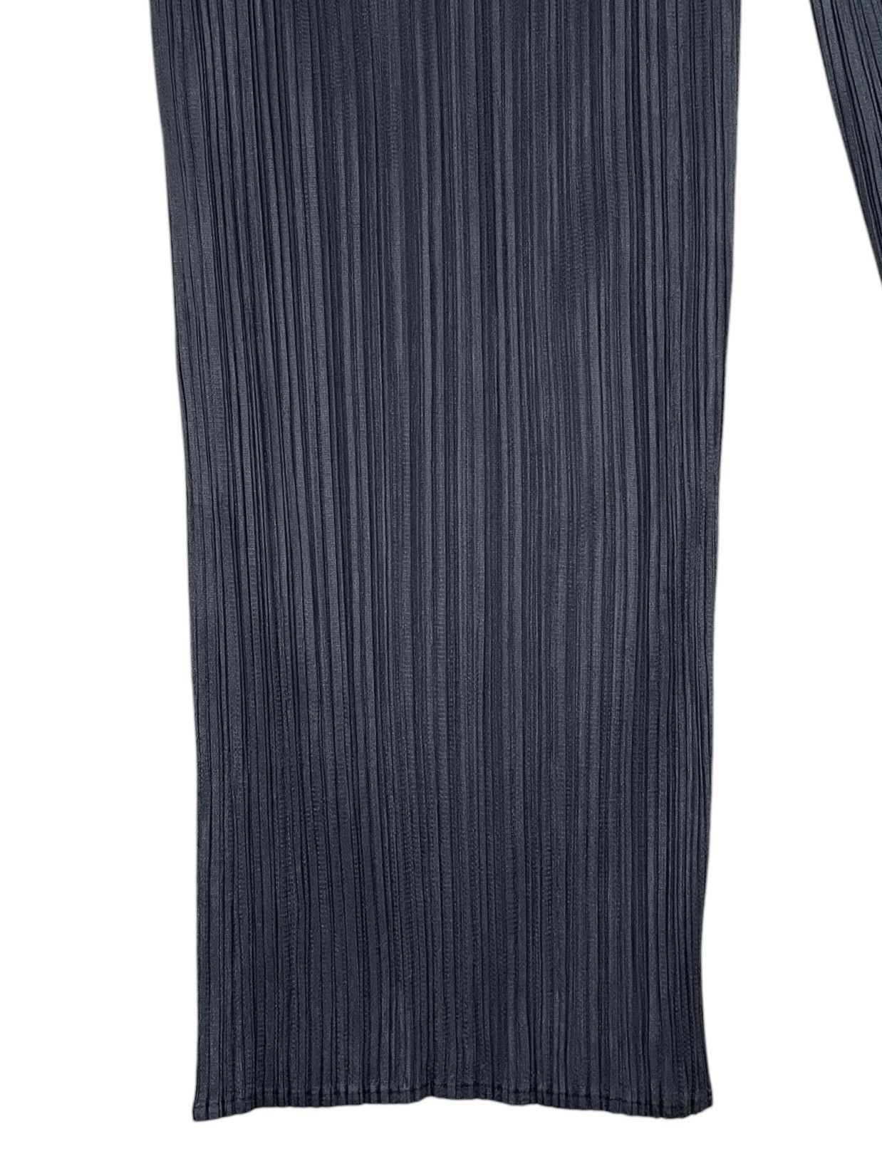 Pleats Please Issey Miyake Vintage Japanese Brand Pleats Please Pants 1990s Size US 26 / EU 42 - 5 Thumbnail