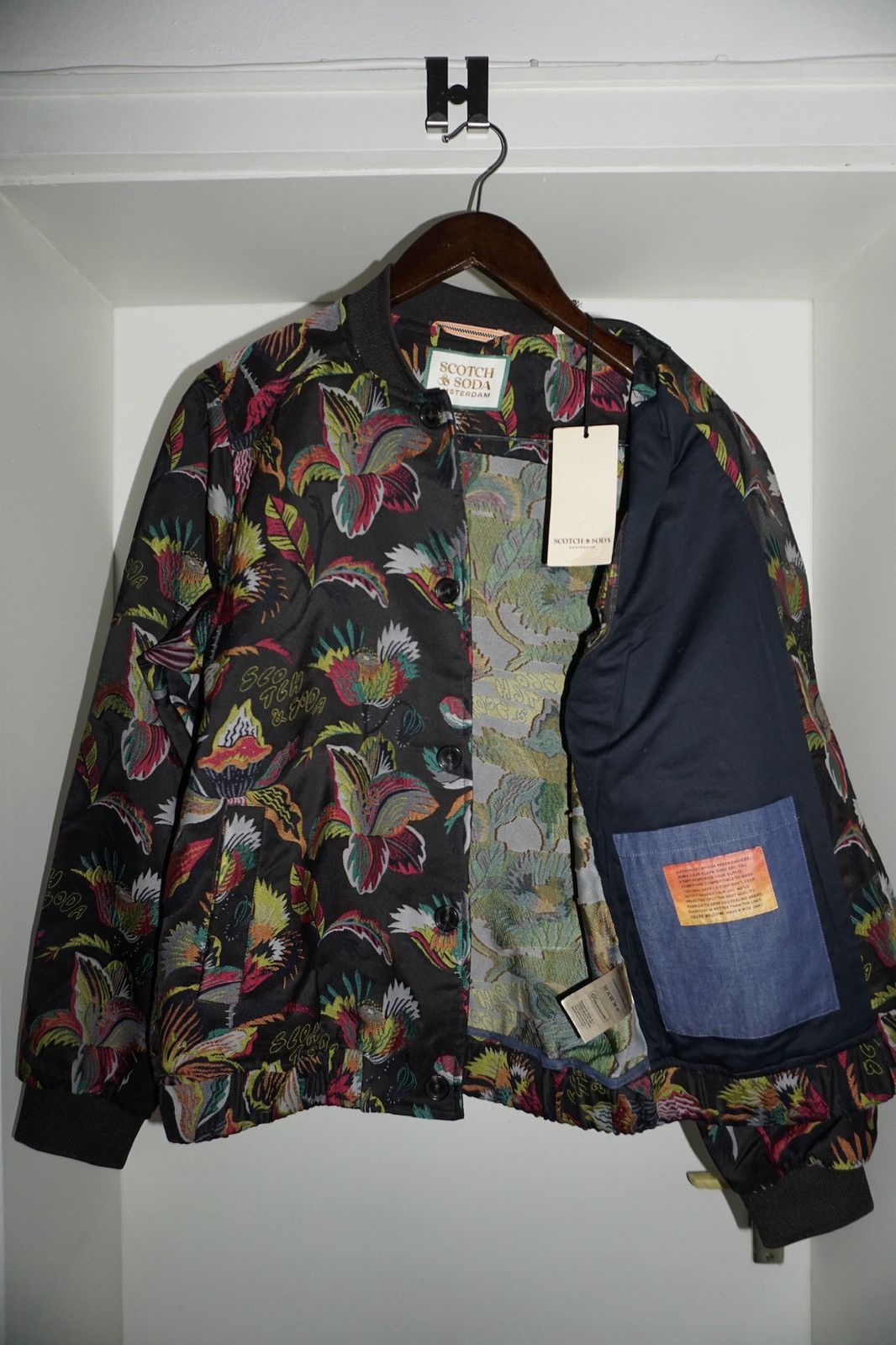 Scotch & Soda Scotch & Soda Jacquard Bomber Jacket Wildflower Chocolate Size US S / EU 44-46 / 1 - 2 Thumbnail