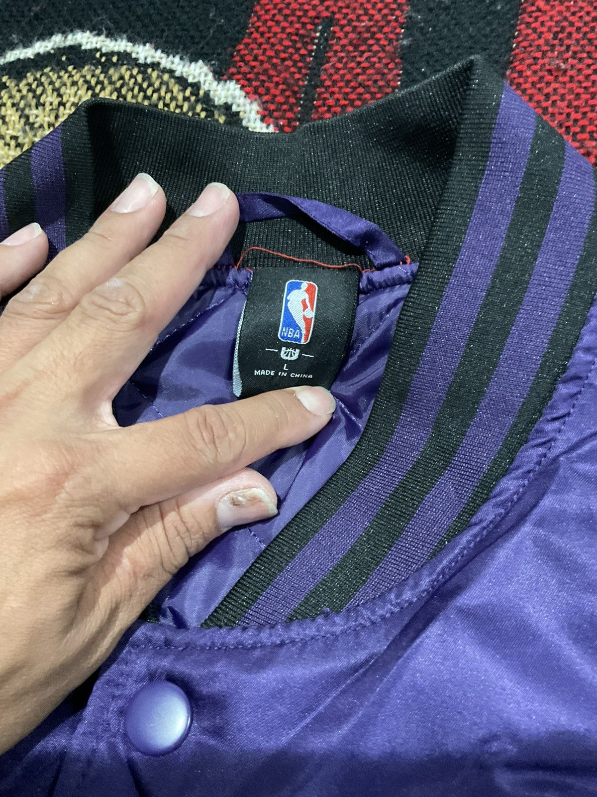 NBA NBA Phoenix Suns bomber jacket size large nwt Size US L / EU 52-54 / 3 - 5 Thumbnail