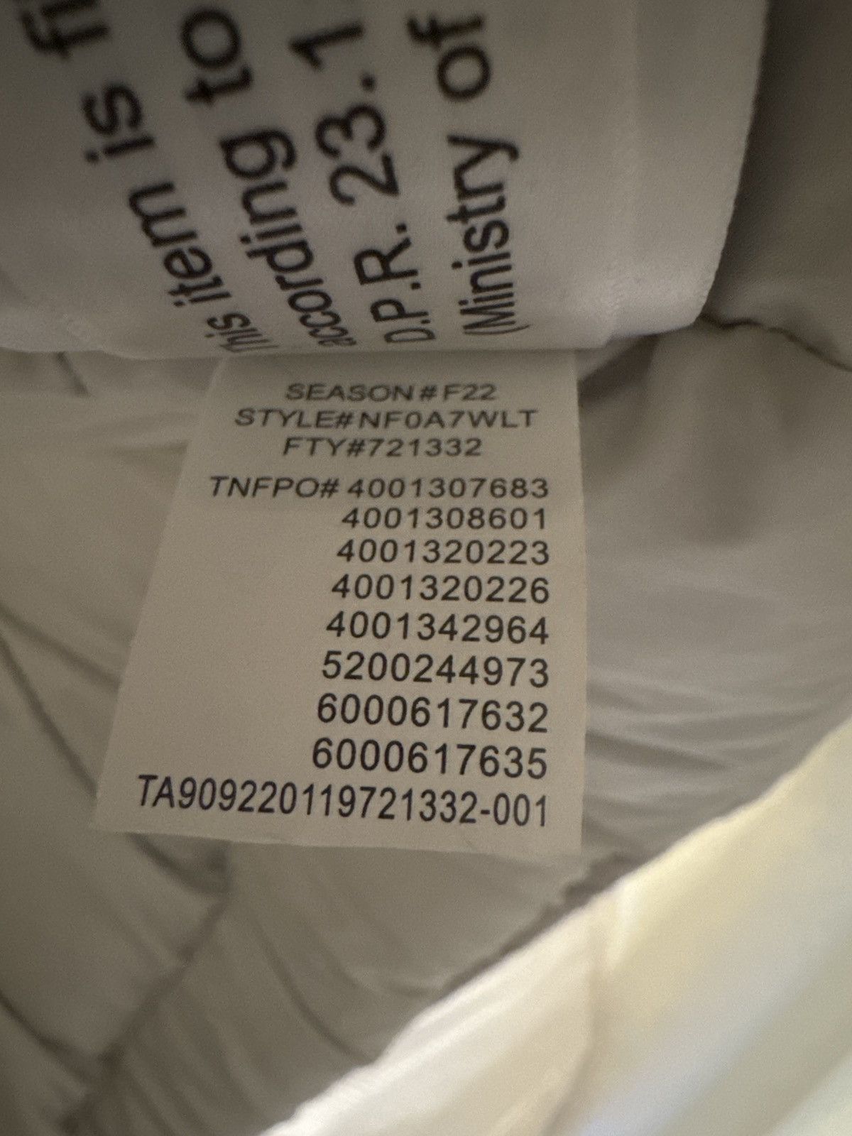Kaws × The North Face The North Face x Kaws Retro Himalayan Parka sz L Size US L / EU 52-54 / 3 - 12 Thumbnail