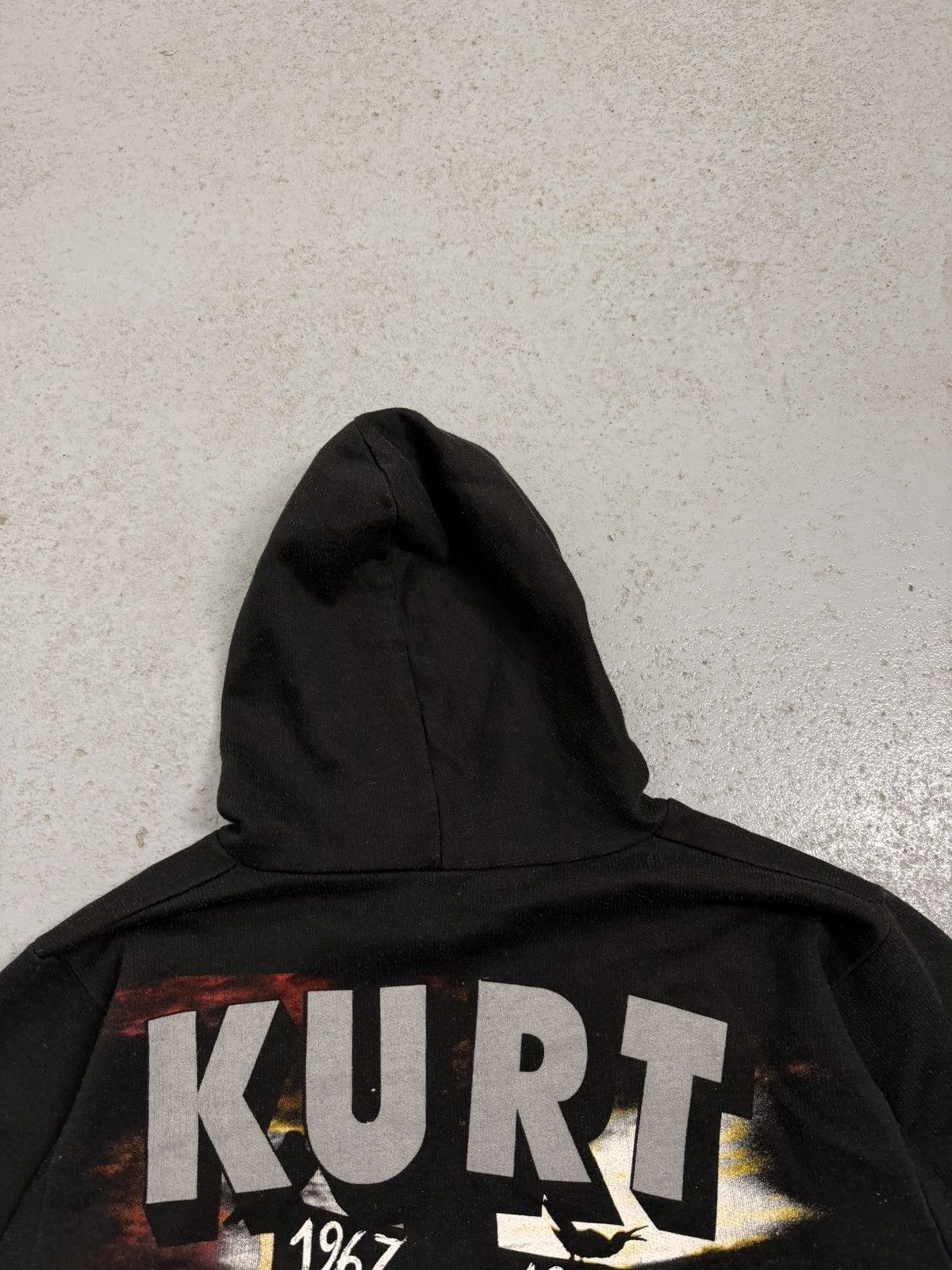 Band Tees Vintage 1994 Kurt Cobain Empire Overprinted Hoodie Size US M / EU 48-50 / 2 - 15 Thumbnail