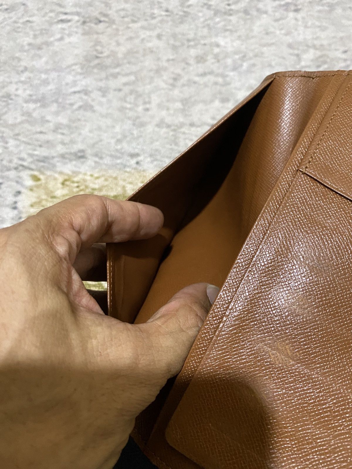 Louis Vuitton Vintage 90's Louis Vuitton Wallet Size ONE SIZE - 7 Thumbnail