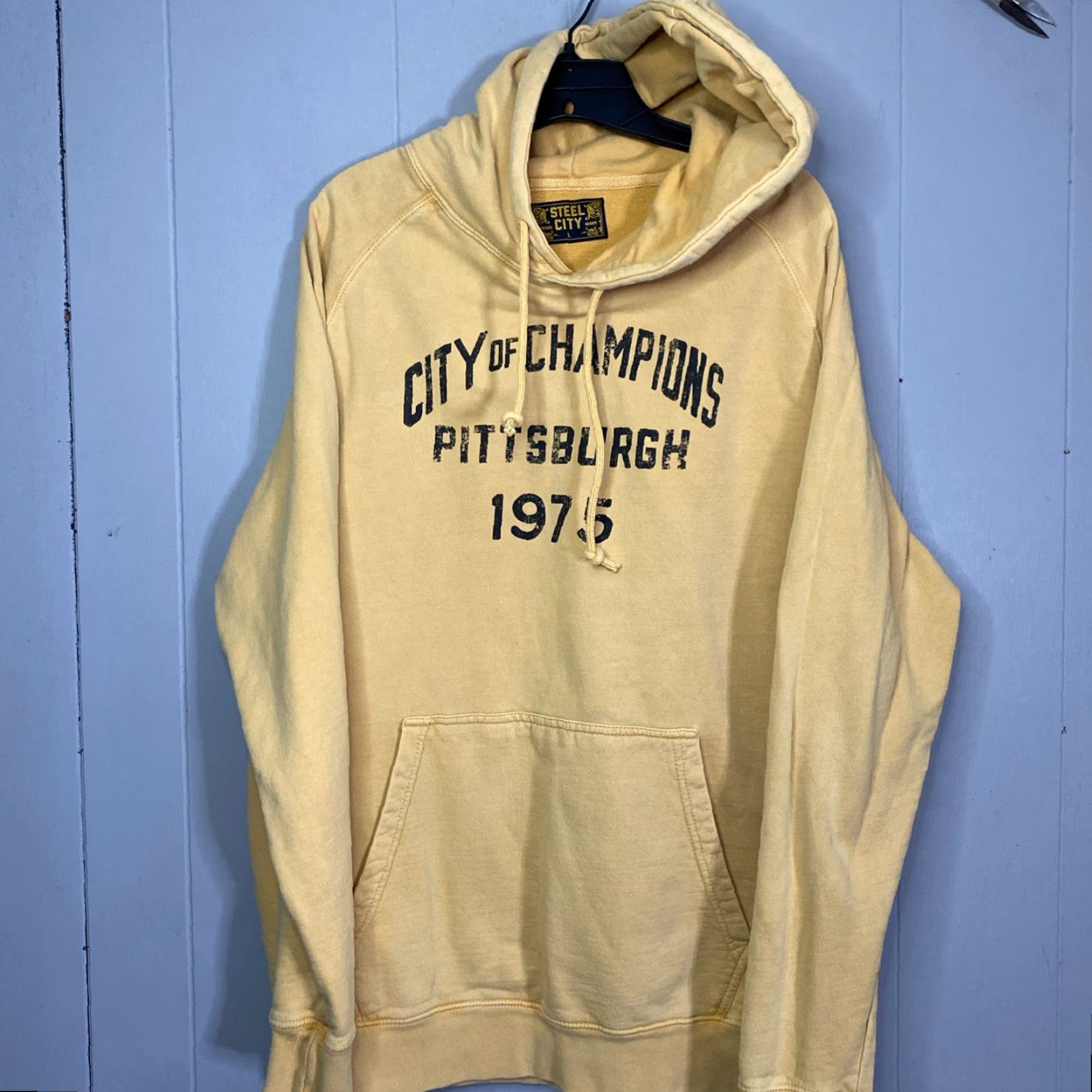 Vintage VINTAGE Steelers Hoodie Men L Pullover Yellow Retro City Of Champions Steelers Shirt Size US L / EU 52-54 / 3 - 2 Thumbnail