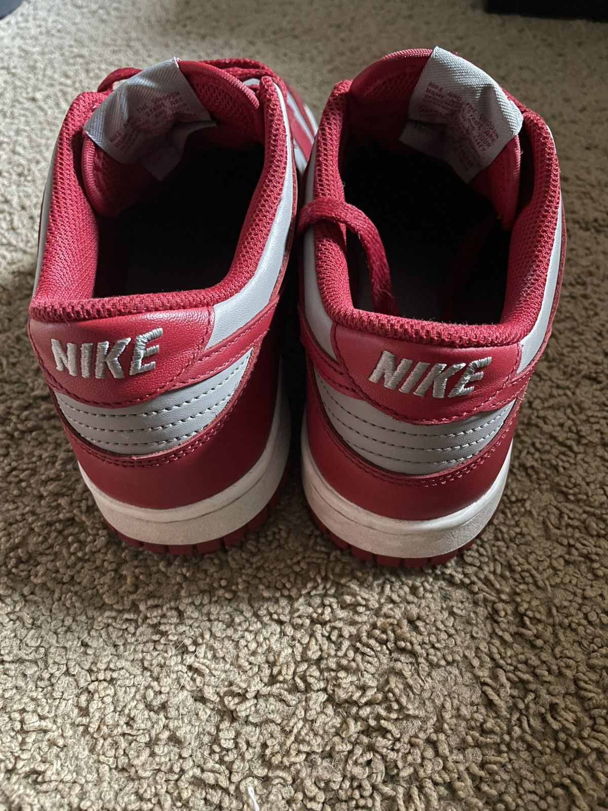 Nike Nike Dunk Low Medium Grey/Varsity Red-White Size 7 Women Size US 7 / IT 37 - 4 Thumbnail