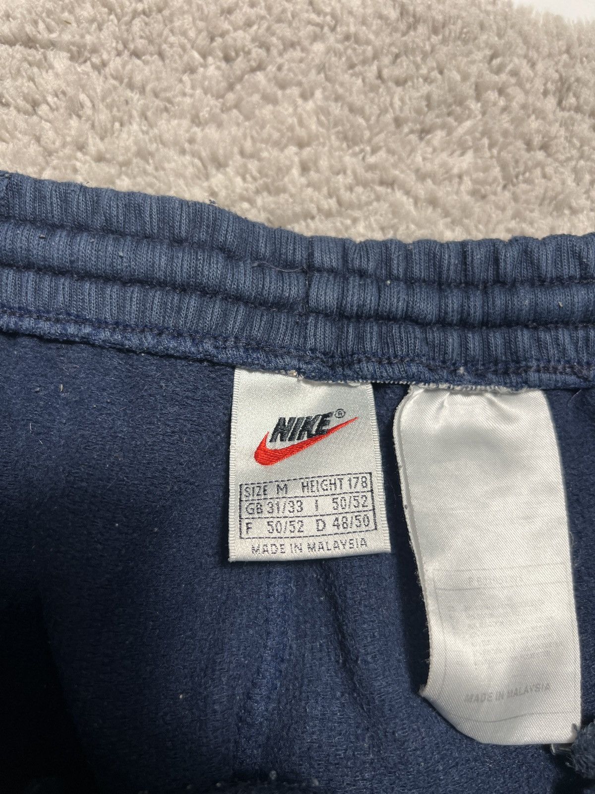Nike Vintage Nike Sweatpants Streetwear Size US 34 / EU 50 - 7 Thumbnail