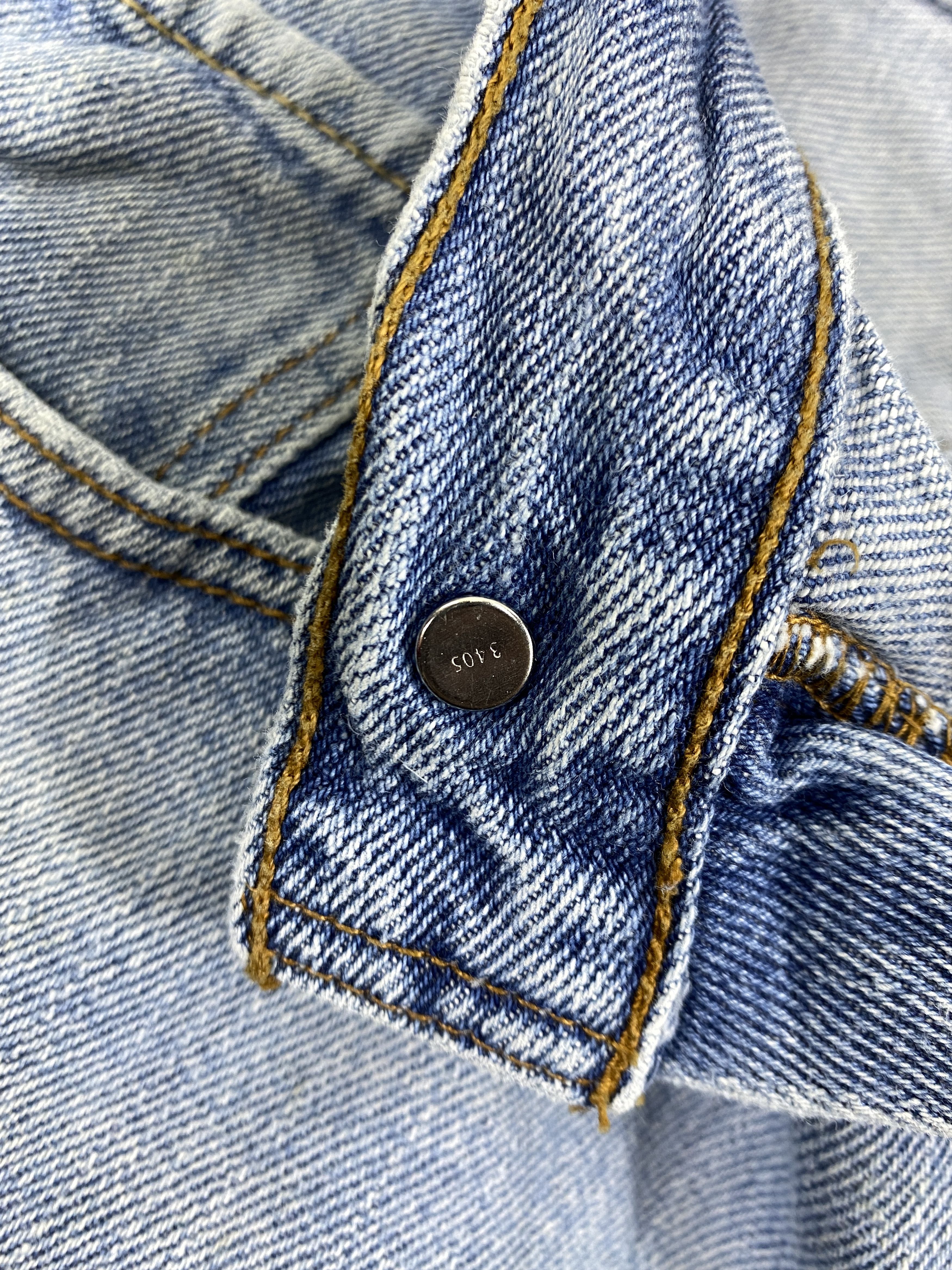 Levi's Light Wash Vintage Levi's 550 Relaxed Fit Denim -JN726 Size US 31 - 7 Thumbnail