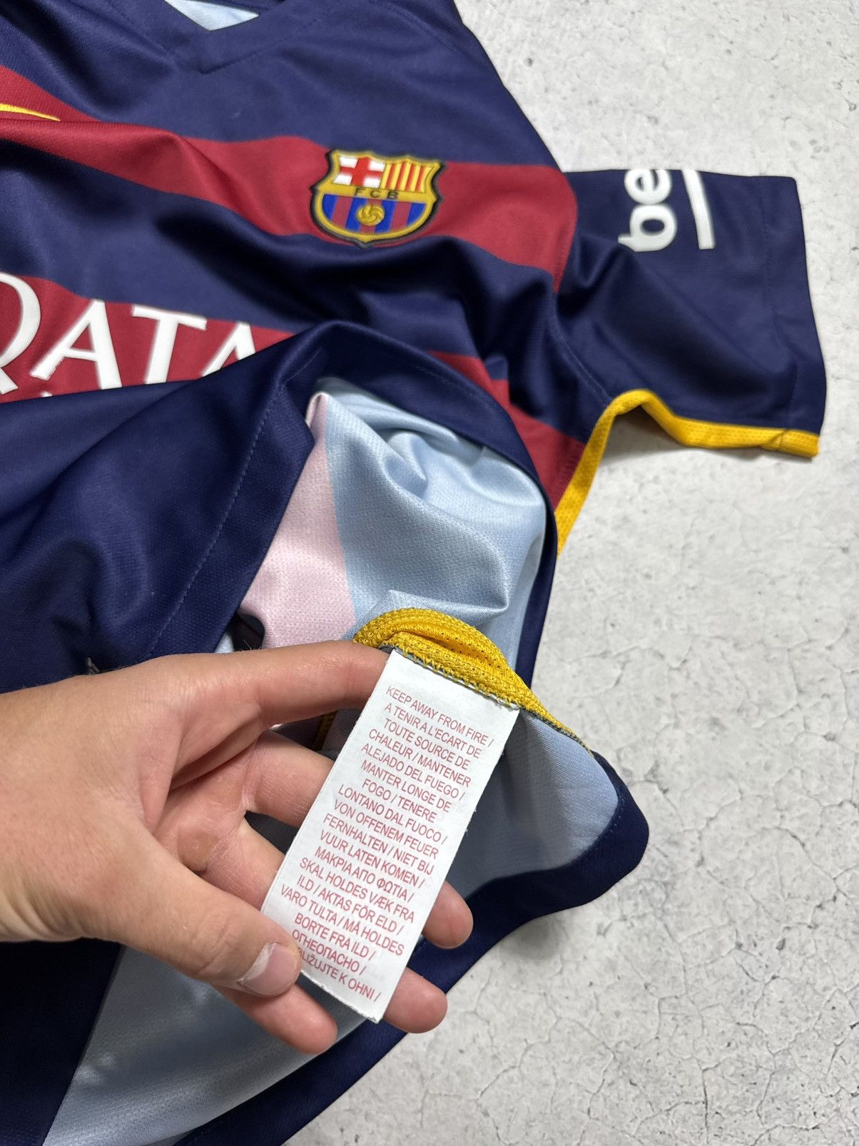 Nike Nike FC Barcelona 2015/2016 Vintage Soccer Jersey FCB Size US S / EU 44-46 / 1 - 11 Thumbnail