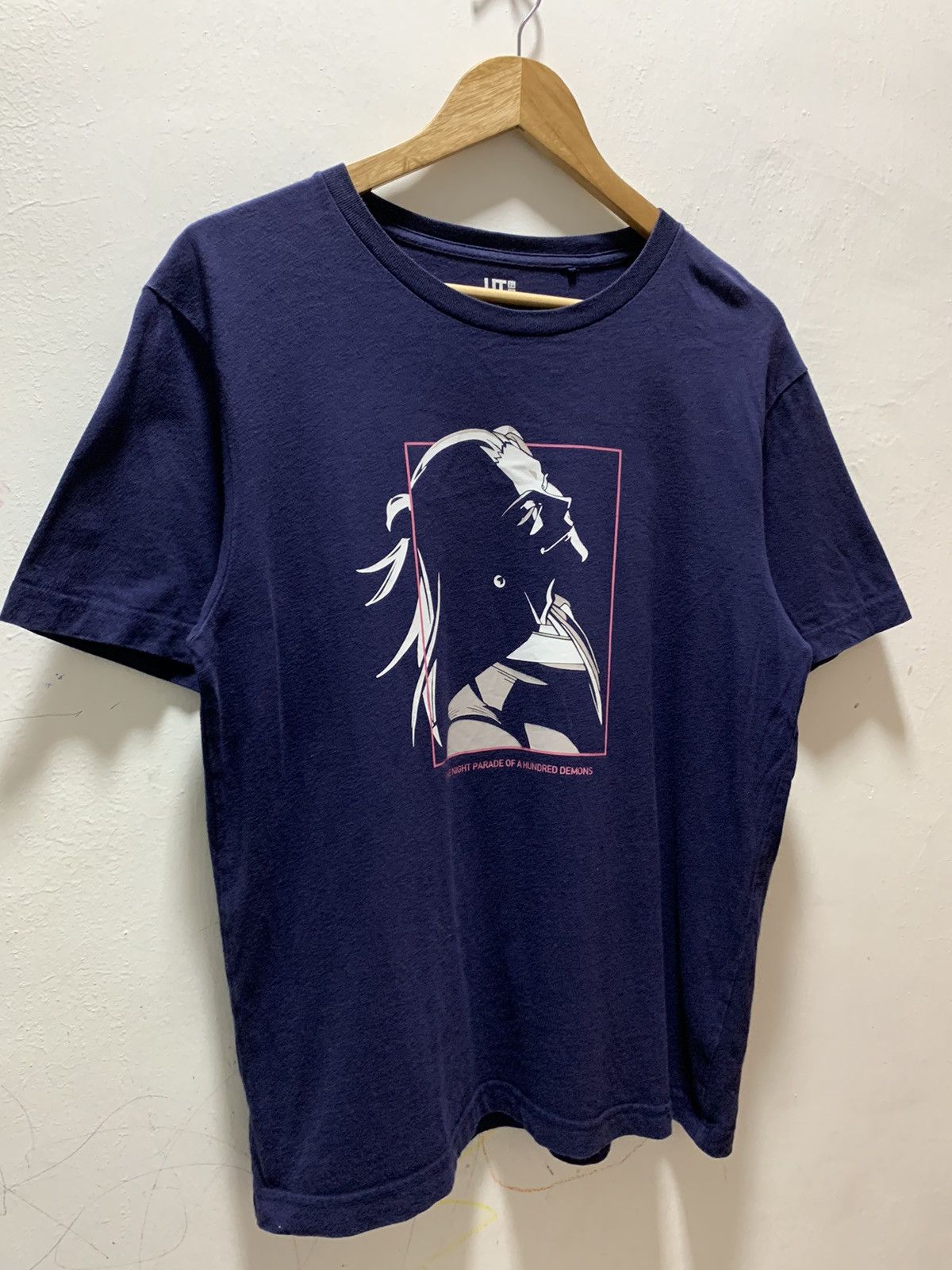 Uniqlo Uniclo X Anime Jujutsu Kaisen Size US M / EU 48-50 / 2 - 5 Thumbnail