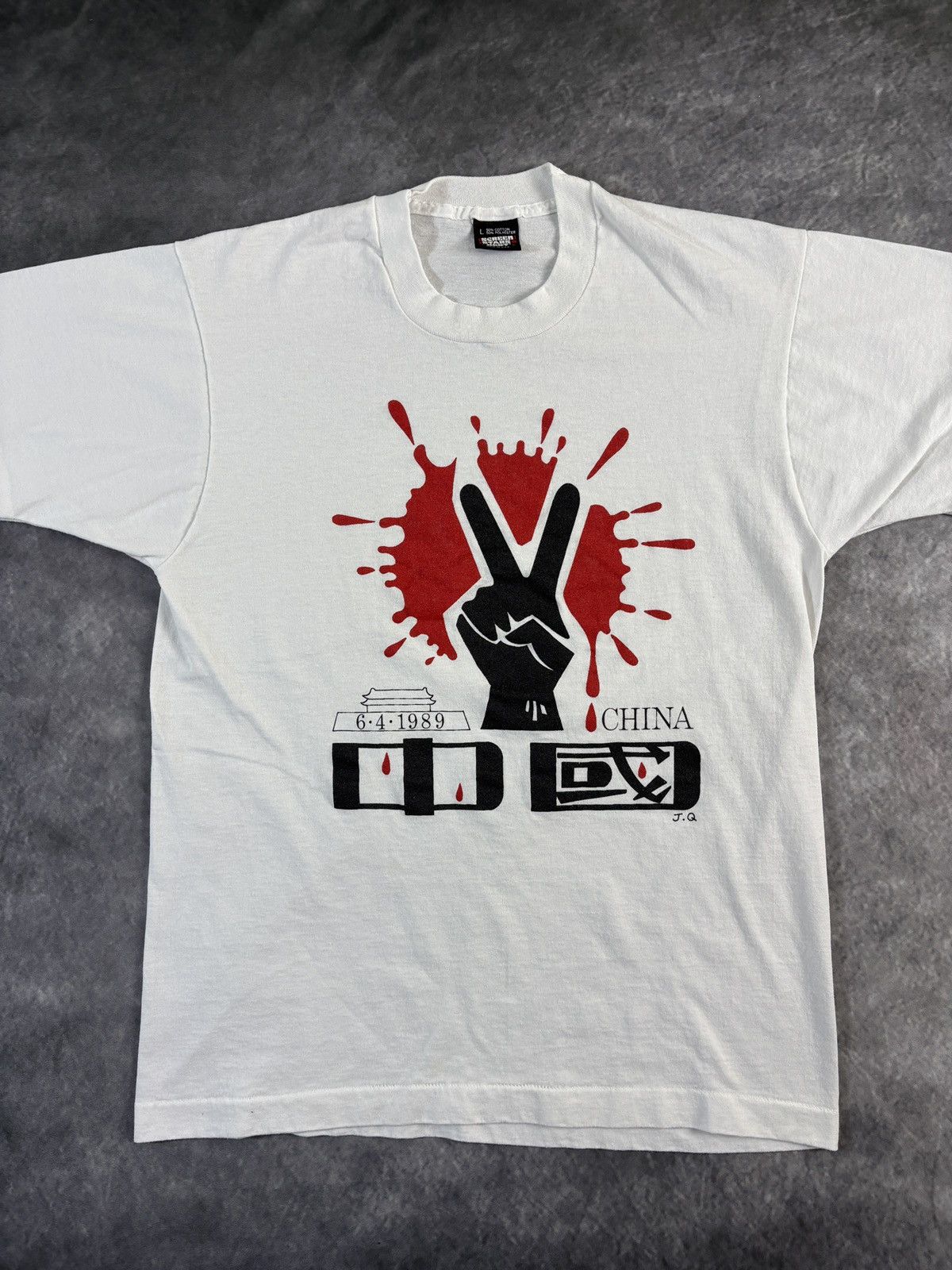 Vintage Vintage Tiananmen Square China Political Protest Tee Peace Size US M / EU 48-50 / 2 - 3 Thumbnail
