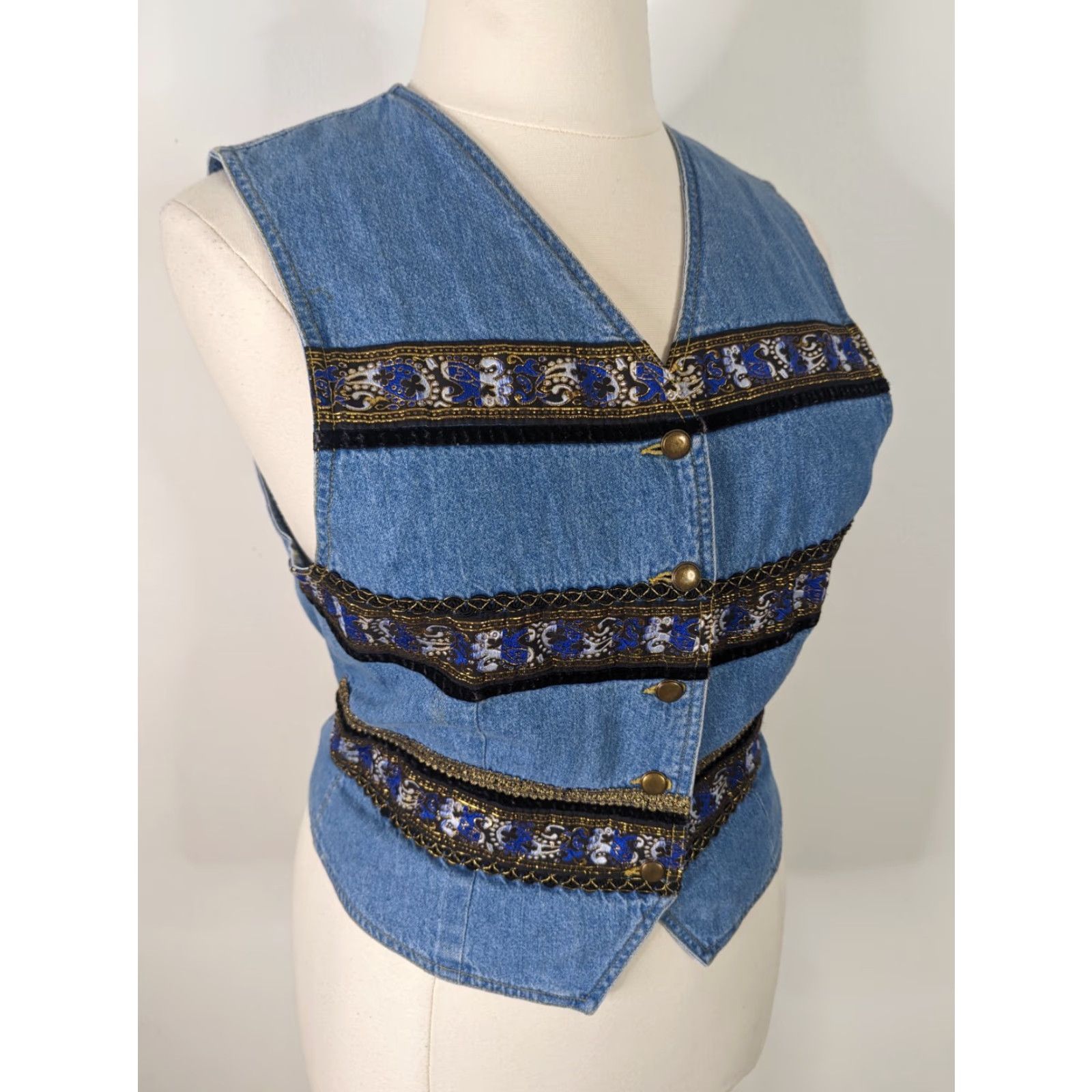 Denime VINTAGE Denim Blue Jean Vest Embroidered Cottagecore Grunge Womens Large V3J Jacket Vest Size 36" / US 14 / IT 50 - 2 Thumbnail