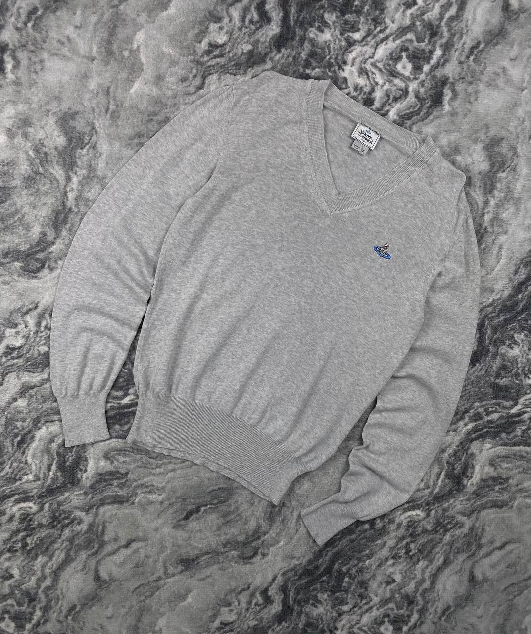 Vivienne Westwood Vivienne Westwood Knit V Neck Sweater Men Size S Gray Size US S / EU 44-46 / 1 - 1 Thumbnail