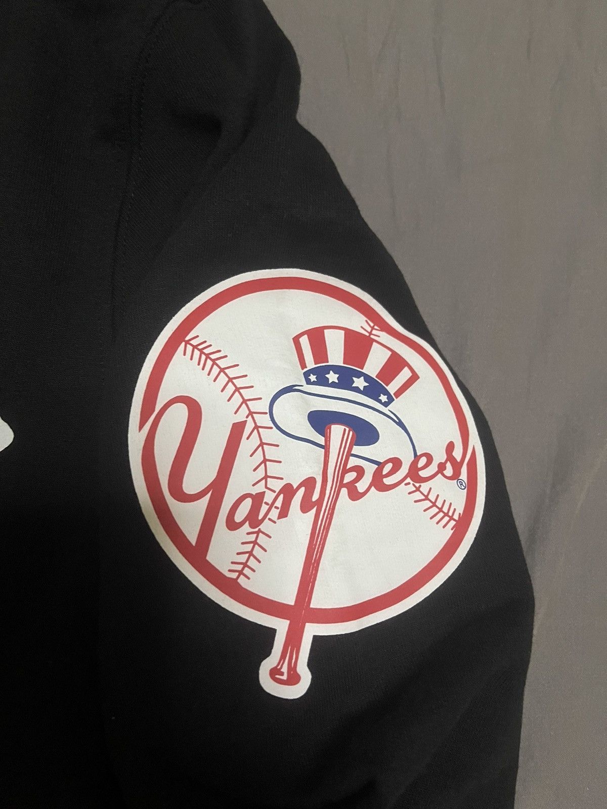Supreme Supreme ss15 yankees hooded sweatershirt black new Size US M / EU 48-50 / 2 - 4 Thumbnail