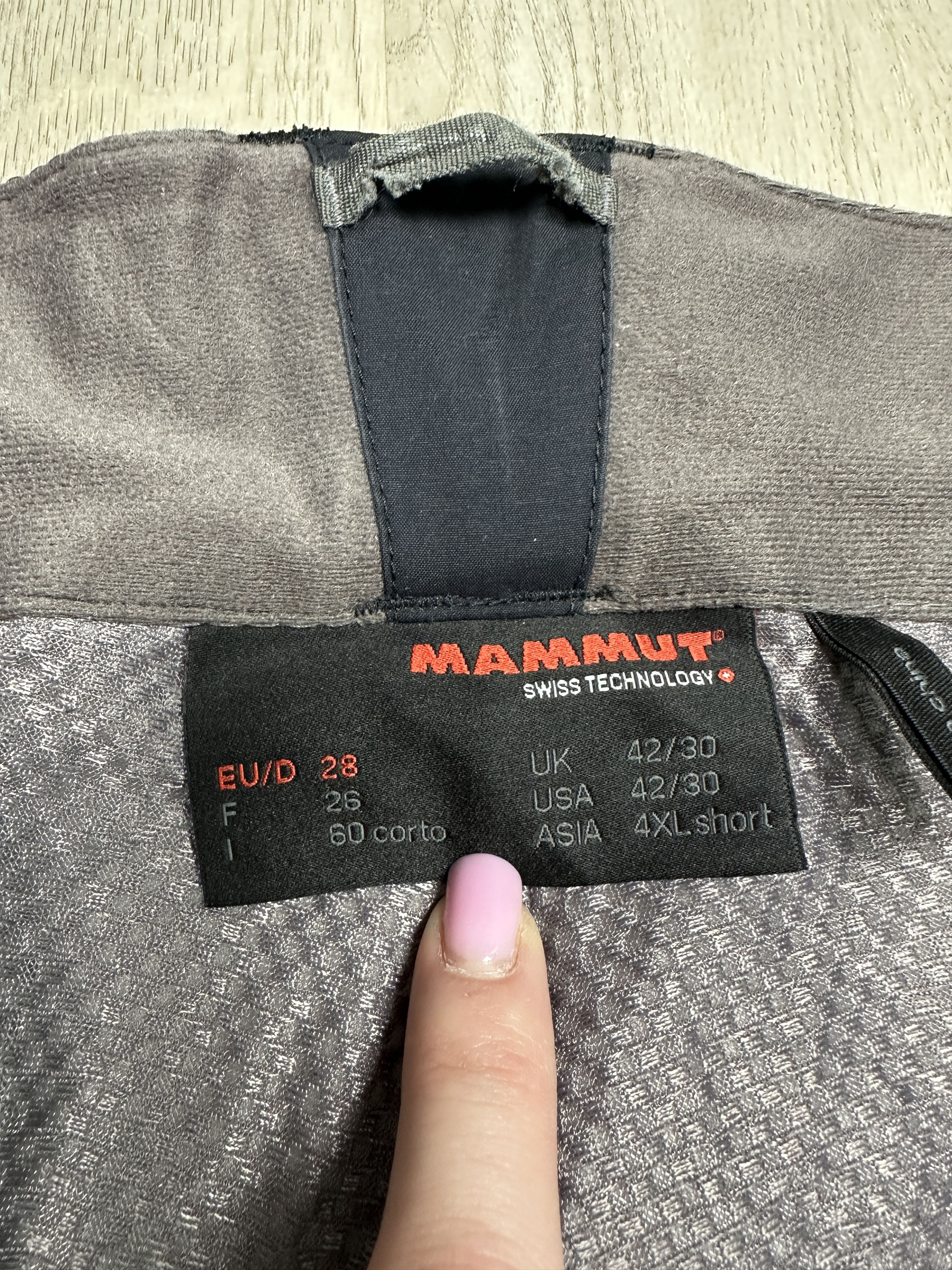 Mammut Mammut Vintage Mens Ski Snowboard Pants Size US 42 / EU 58 - 6 Thumbnail