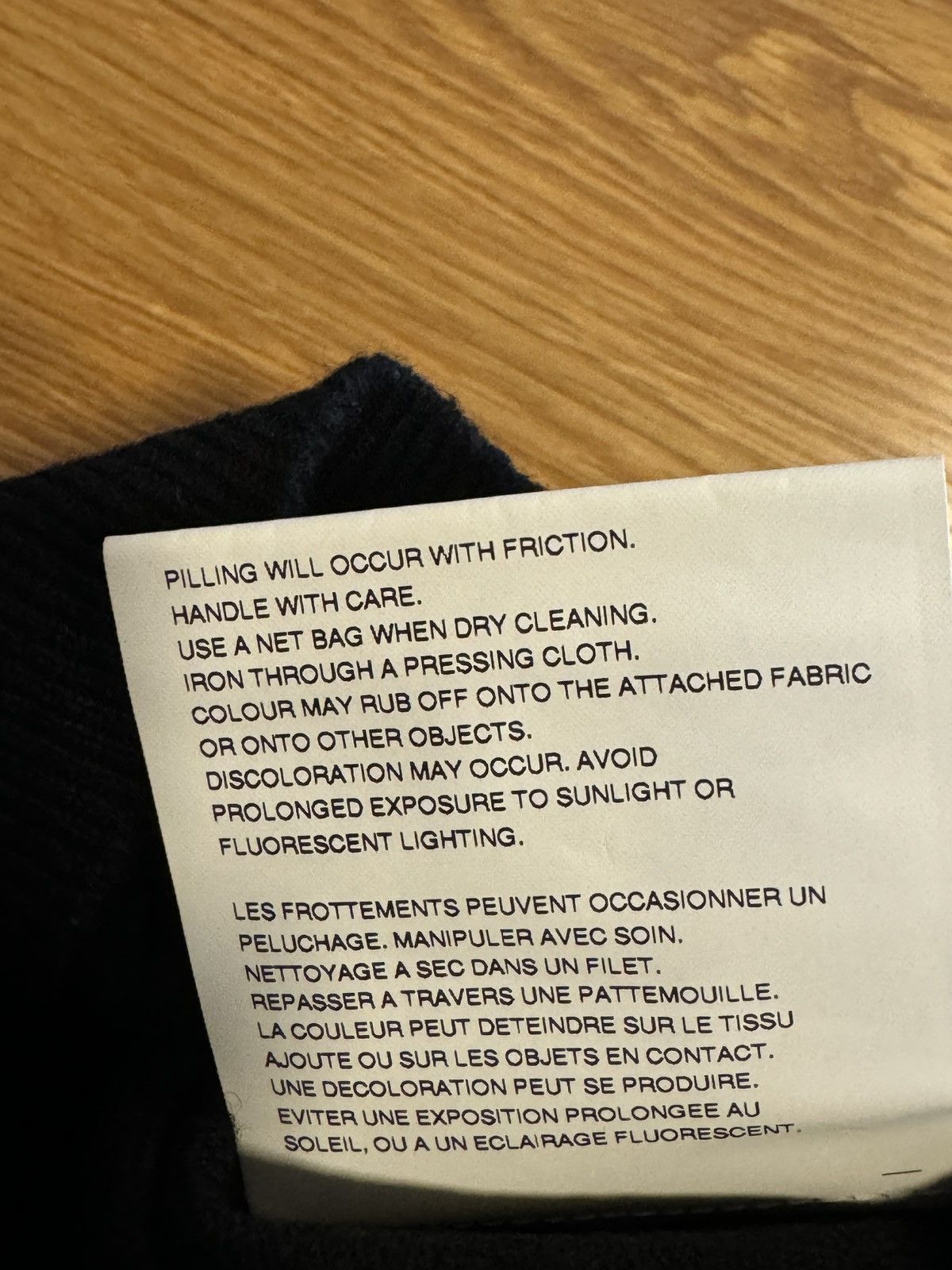 Comme des Garcons PLAY Comme Des Garćons Play overlapping heart wool cardigan Size L / US 10 / IT 46 - 10 Thumbnail