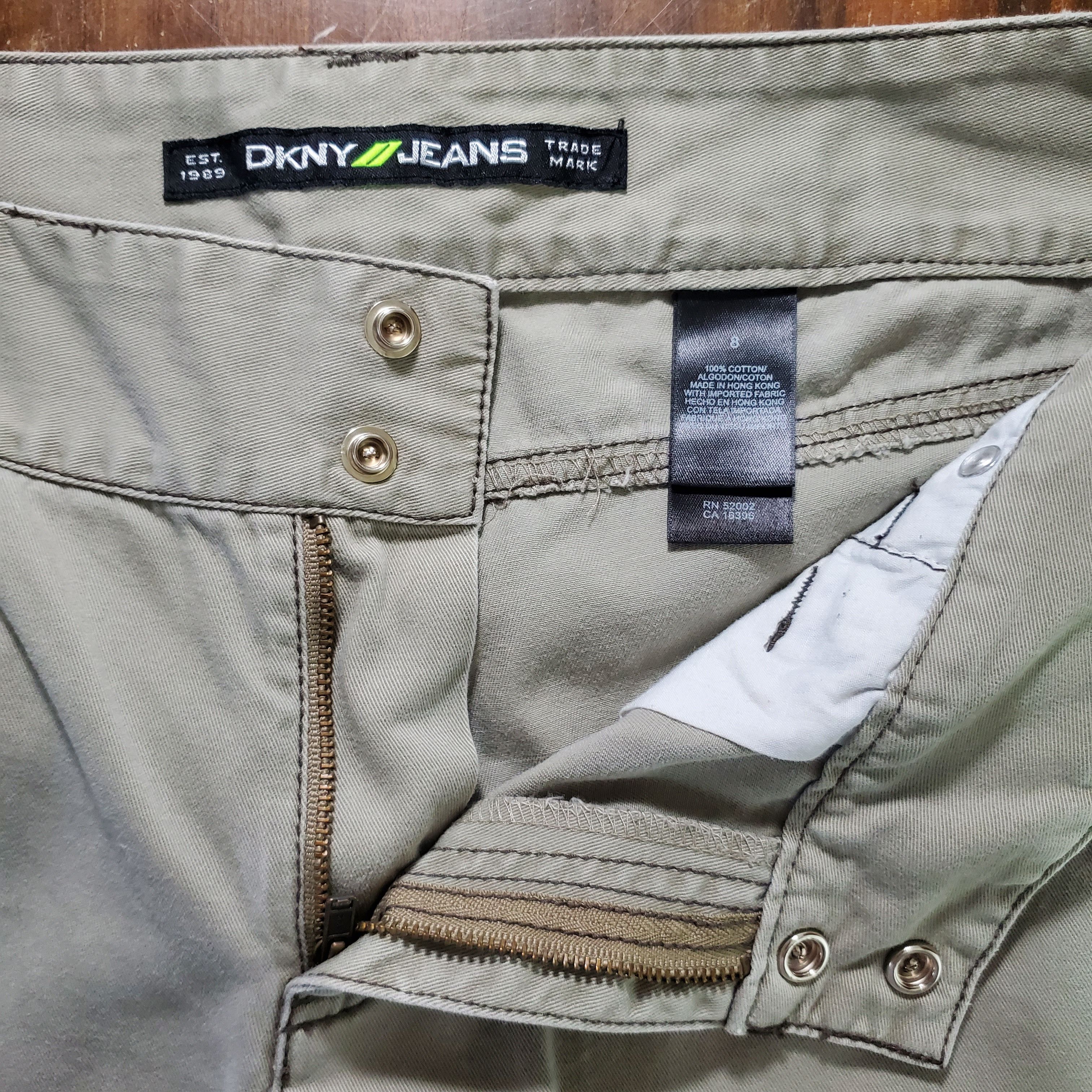 DKNY DKNY Size 8 Chino Cargo Pants Grey Cotton Embroidered Flower Size 30" / US 8 / IT 44 - 7 Thumbnail