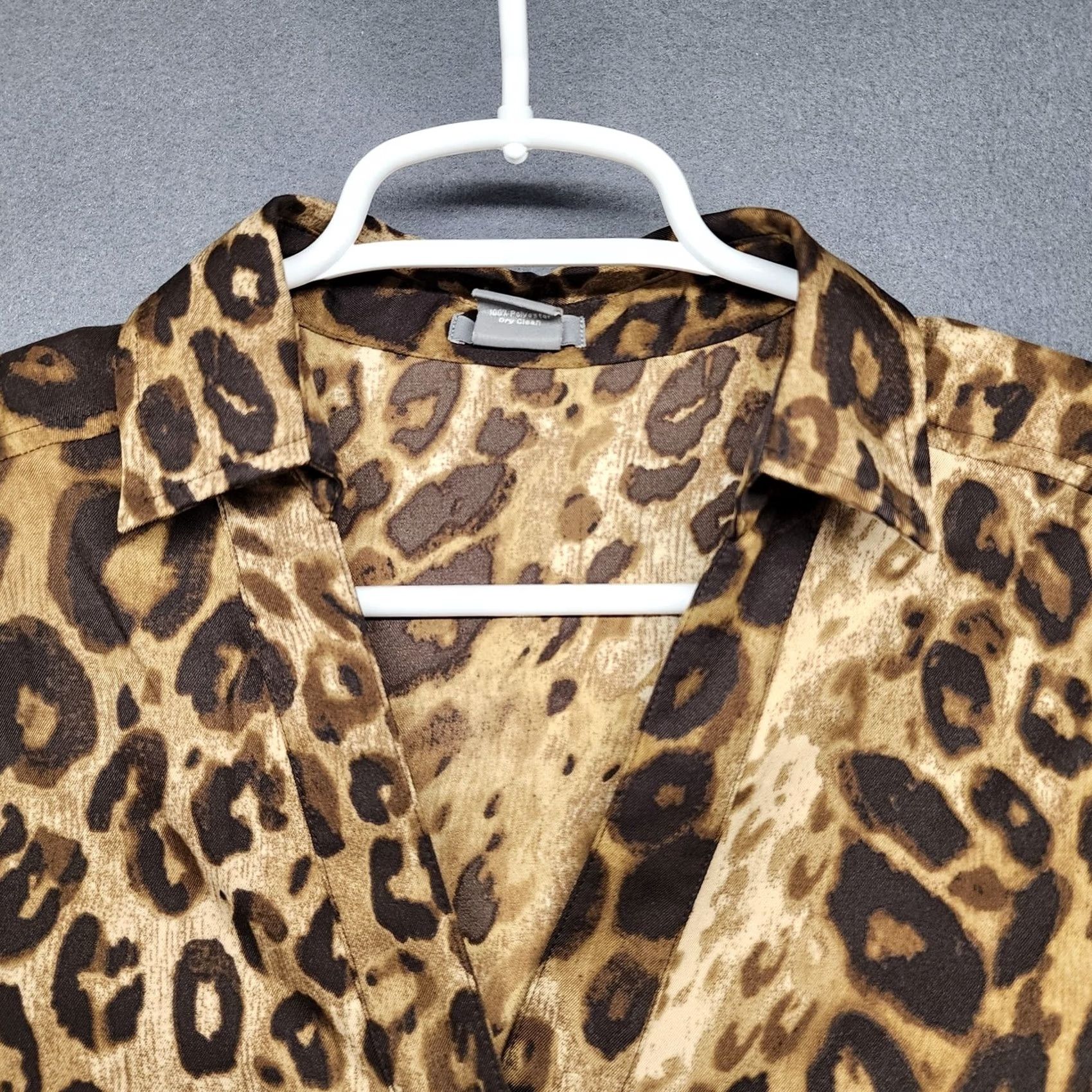 Ann Taylor Ann Taylor Shirt Womens Large Petite Leopard Animal Print Button Up Blouse Size L / US 10 / IT 46 - 7 Thumbnail