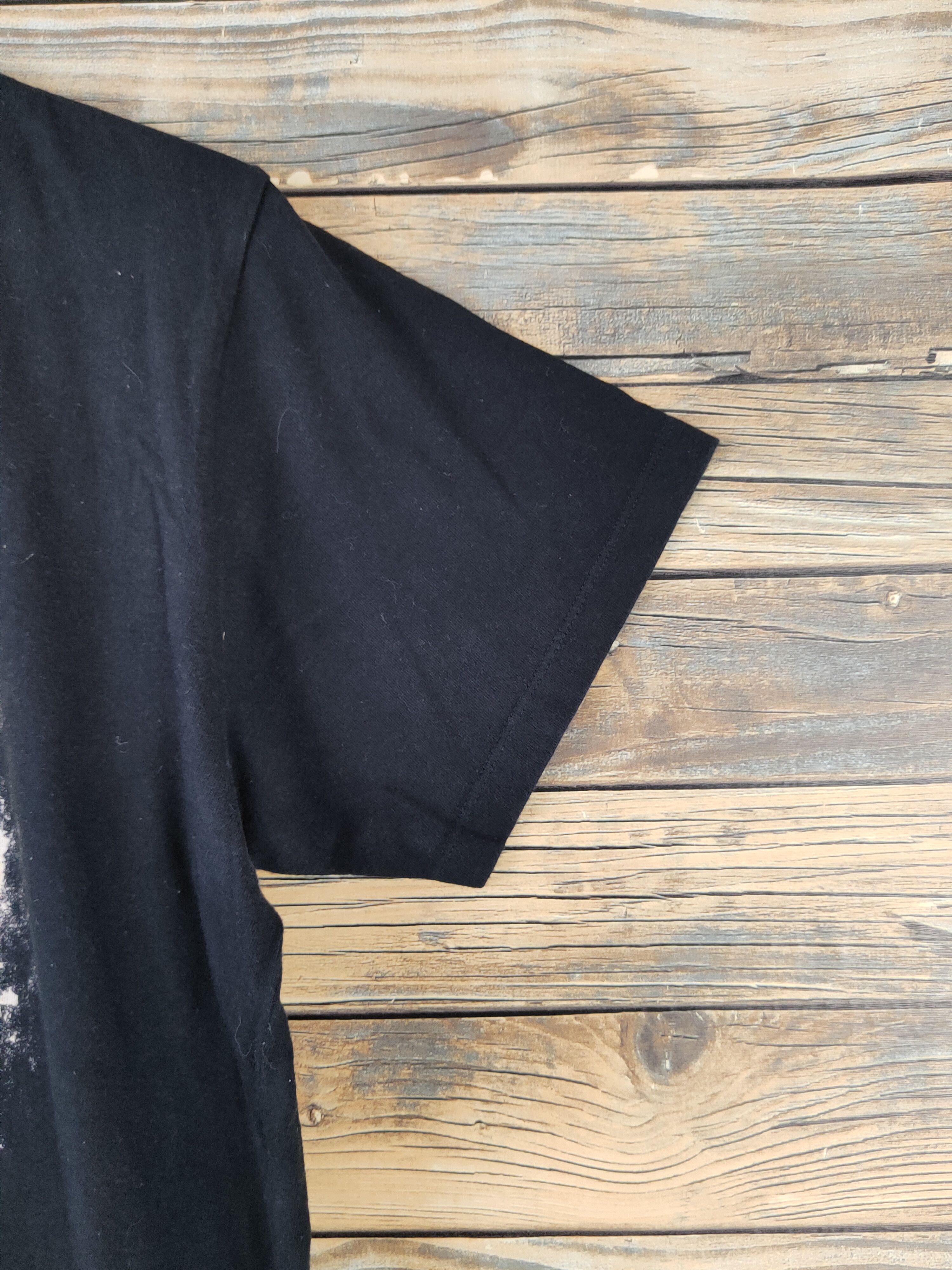 Band Tees Uniqlo Black Madonna Short Sleeve T-shirts #W1924 Size US L / EU 52-54 / 3 - 7 Thumbnail
