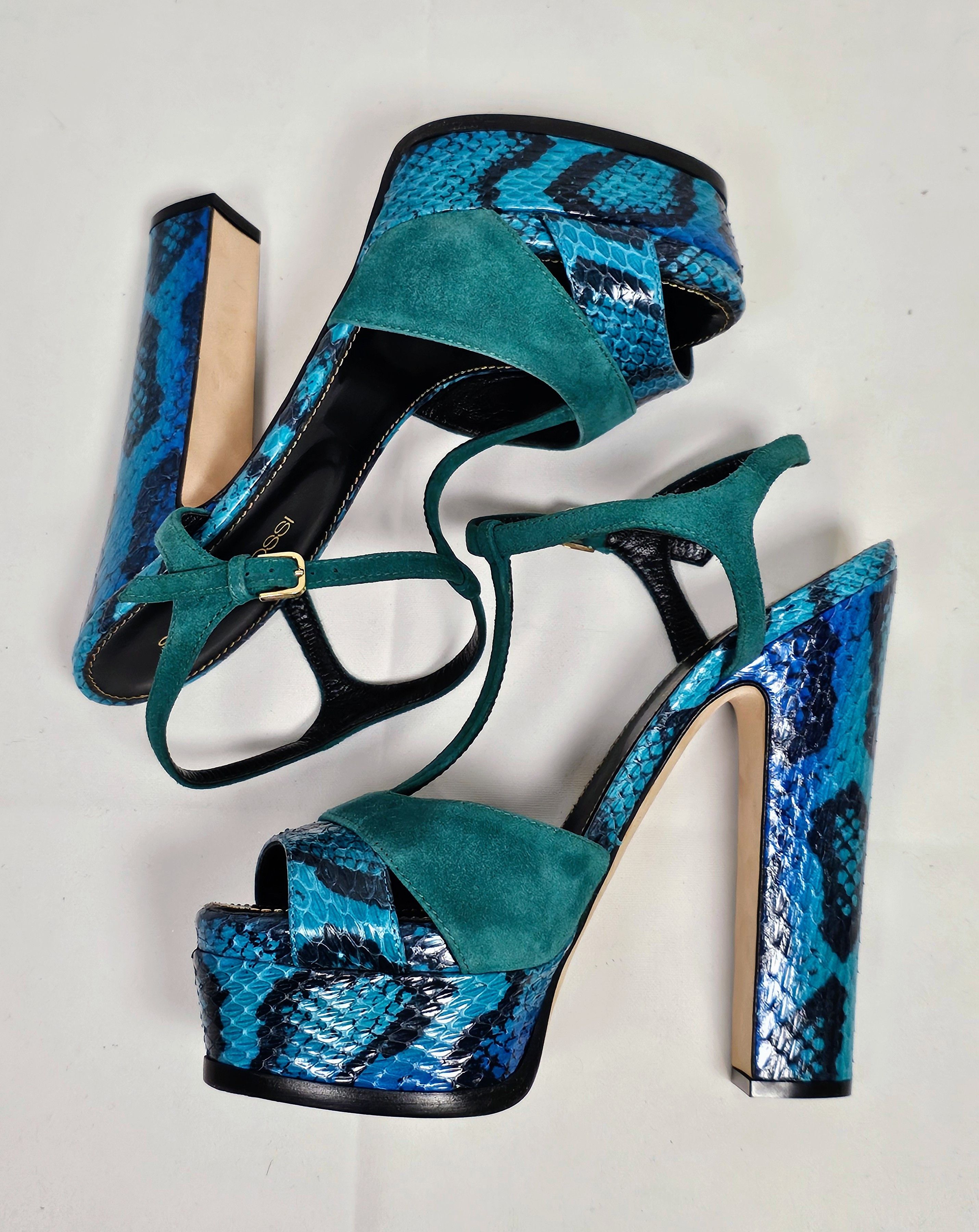Sergio Rossi Sergio Rossi Elaphe Suede Python Leather Platforms Size 5.5 Size US 5.5 / IT 35.5 - 10 Thumbnail