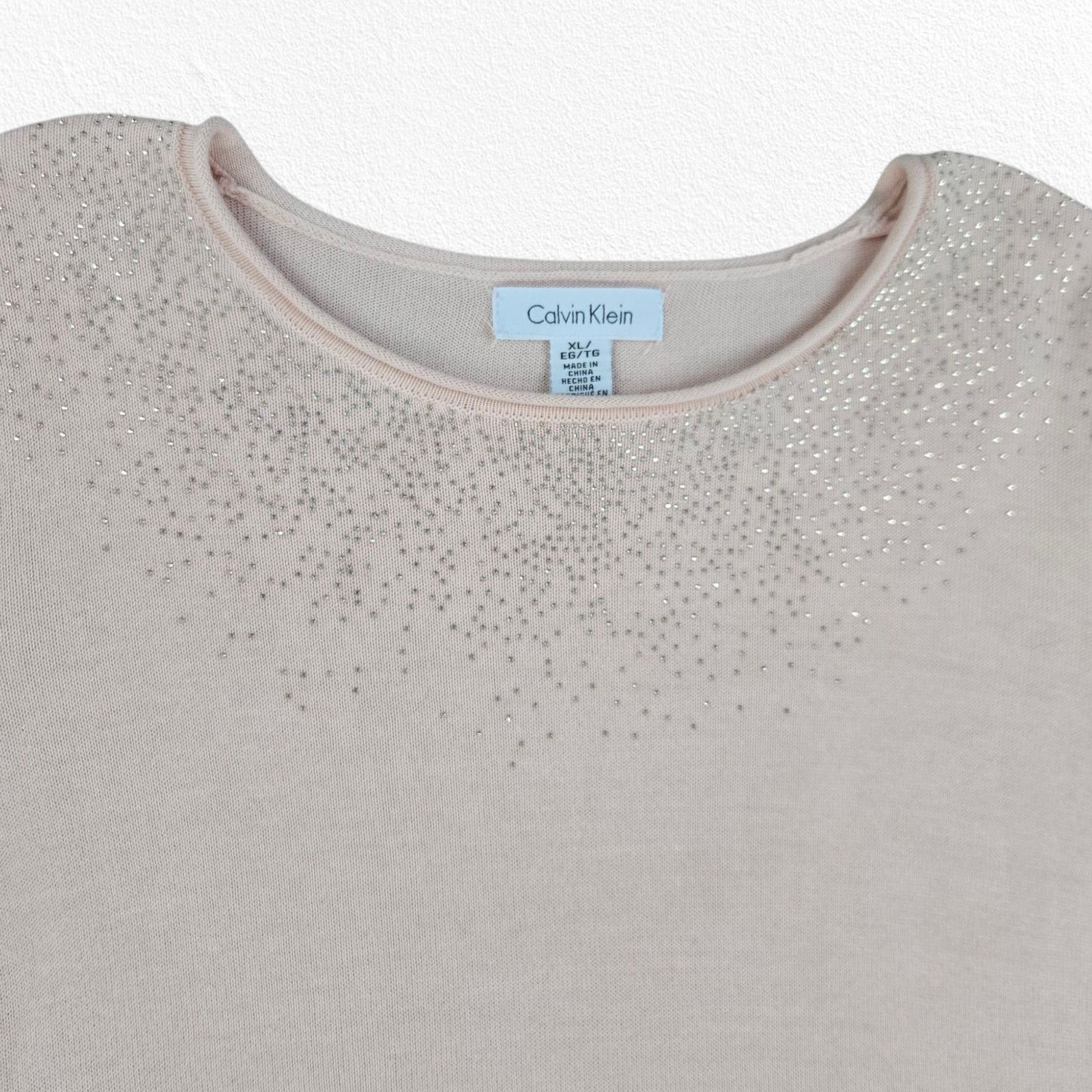 Calvin Klein Calvin Klein Pink Embellished Crewneck Sweater Size XL Size XL / US 12-14 / IT 48-50 - 3 Thumbnail