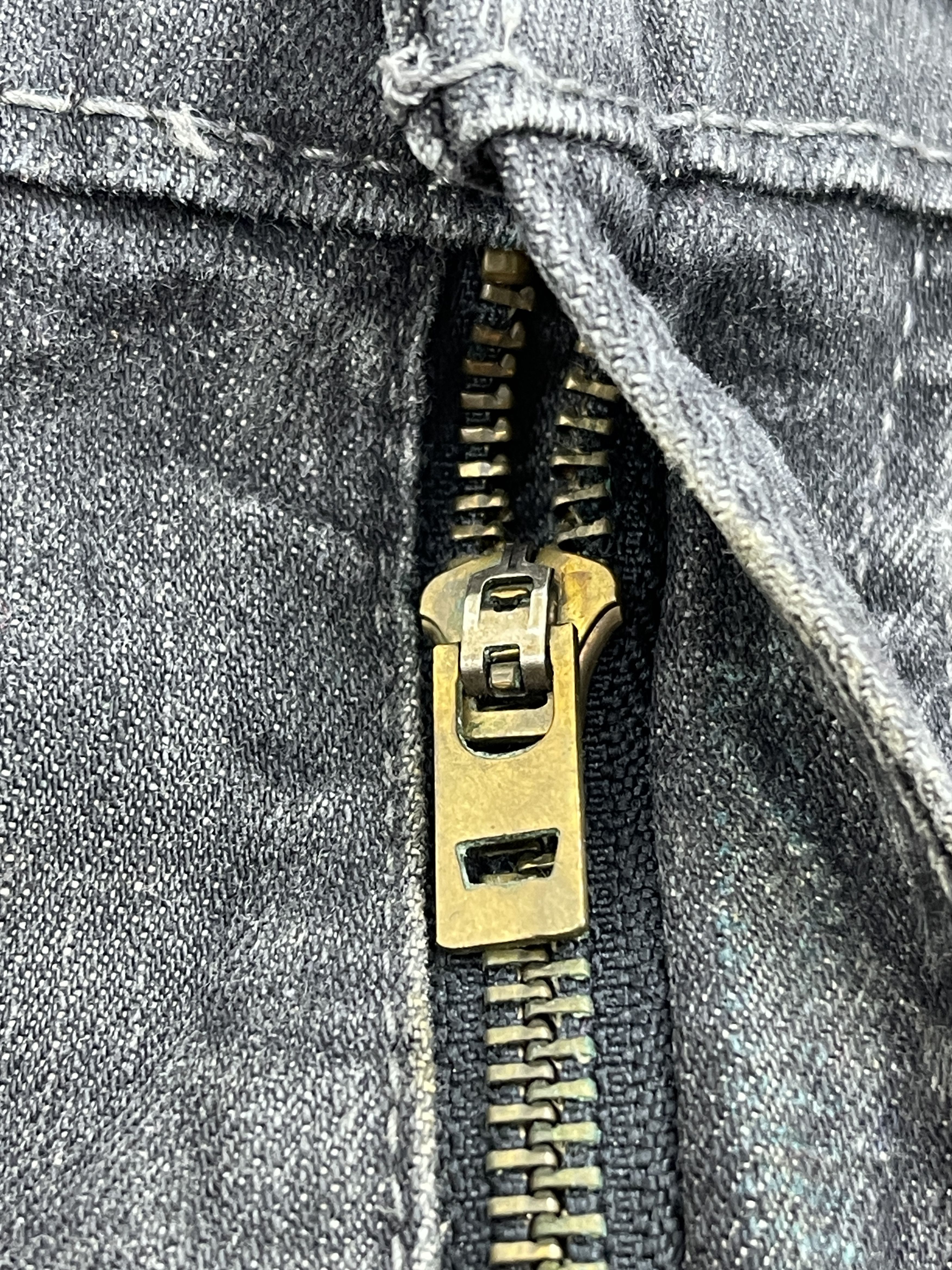 Levi's Vintage Levis 559 Black Jeans DP2509 Size US 43 - 11 Thumbnail