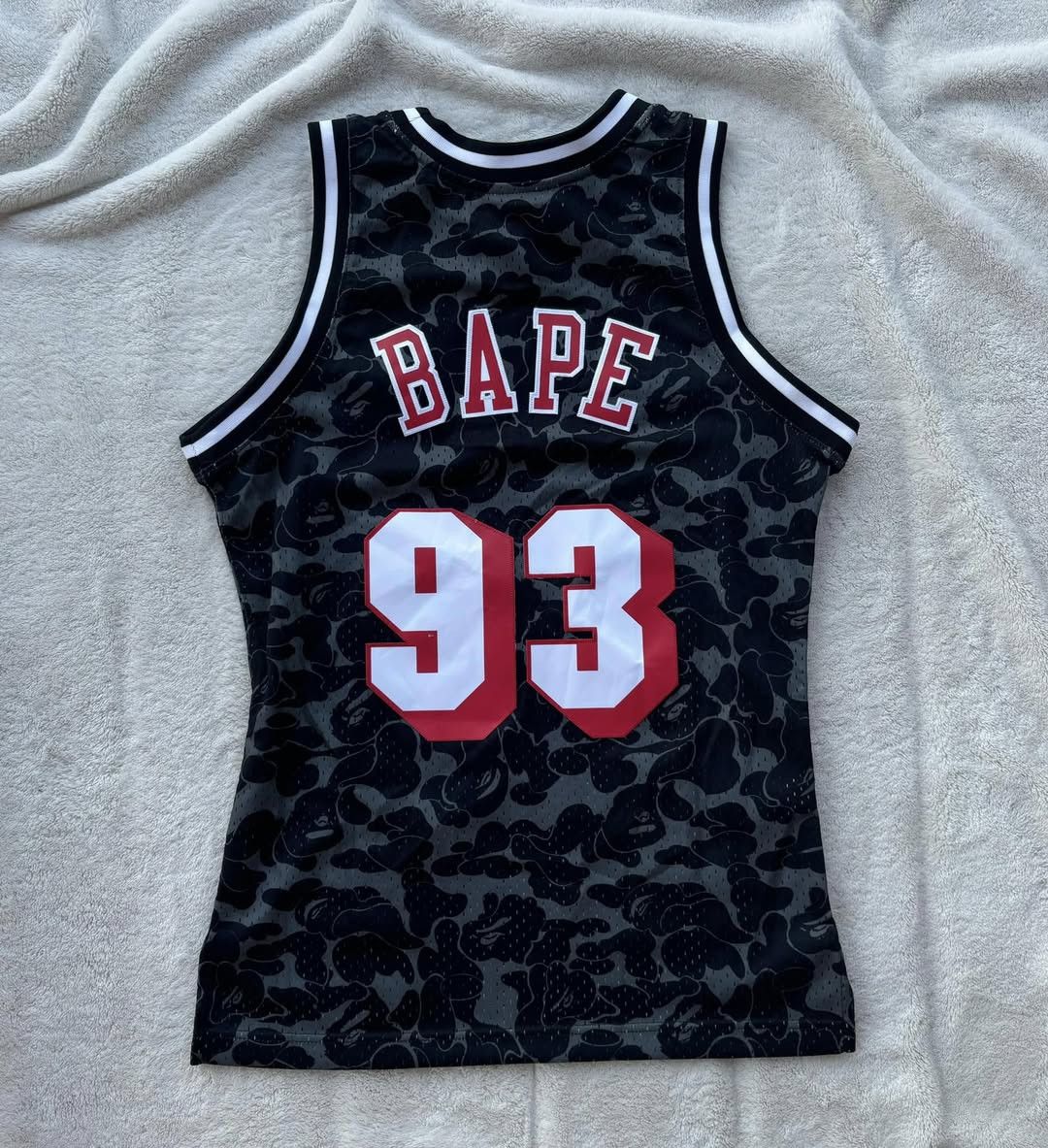 Bape Bape x Mitchell & Ness x Heat Jersey Size US M / EU 48-50 / 2 - 3 Thumbnail
