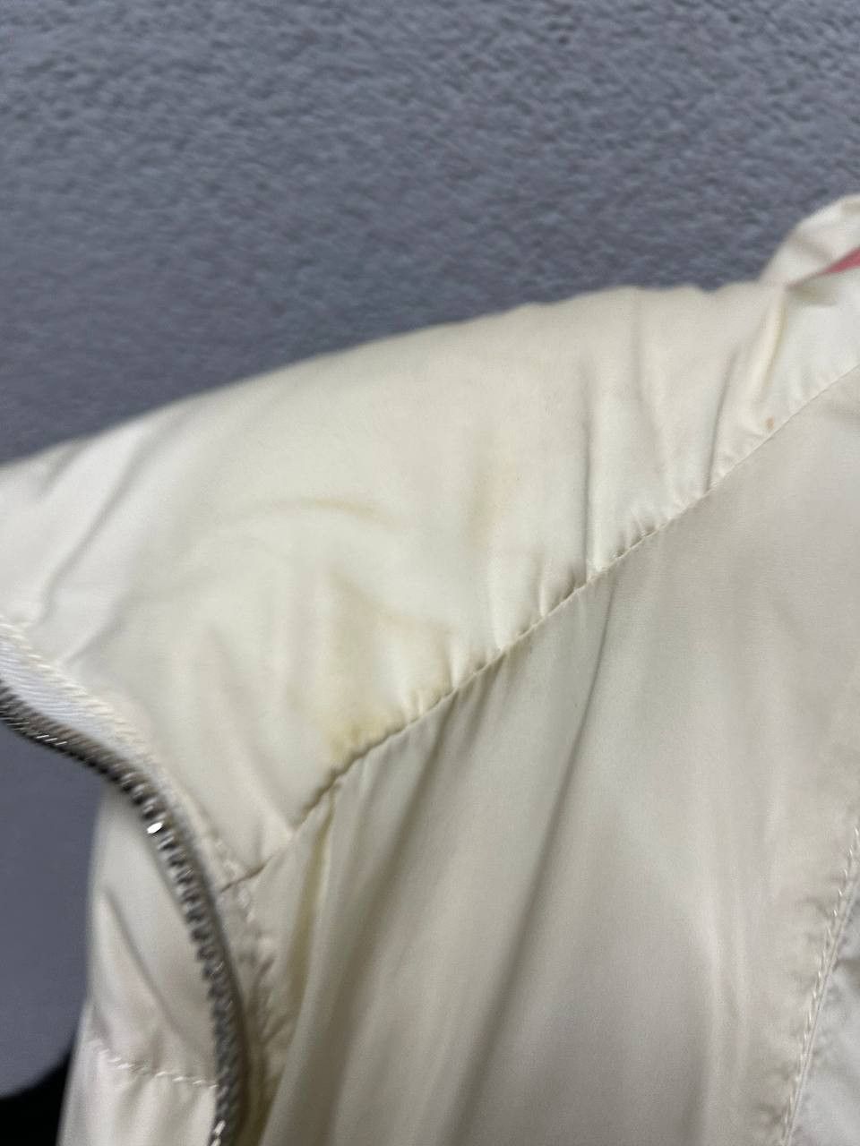 Prada Prada womens down jacket 2009 size 40 / M Size S / US 4 / IT 40 - 21 Thumbnail