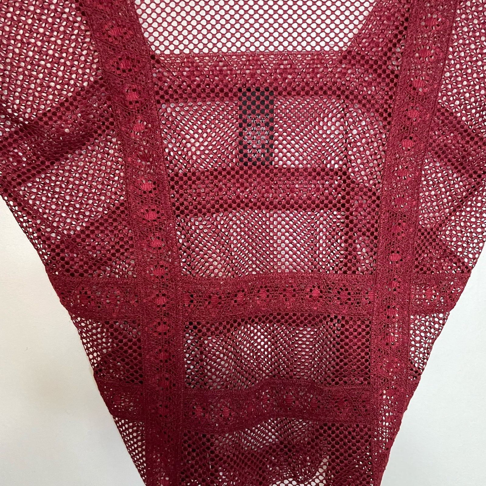Victoria's Secret Victoria's Secret Red Bodysuit XS Womens Mesh Long Sleeve Size XS / US 0-2 / IT 36-38 - 2 Thumbnail