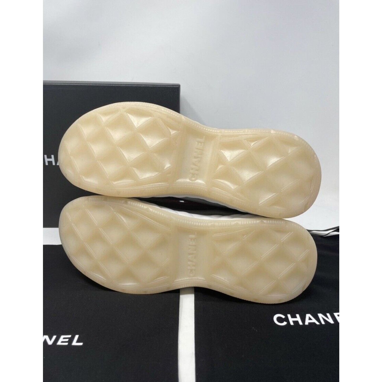 Chanel Chanel 21K Sneakers Pink, Green, Dark Pink NIB Size 37.5 Size US 6.5 / IT 36.5 - 7 Thumbnail