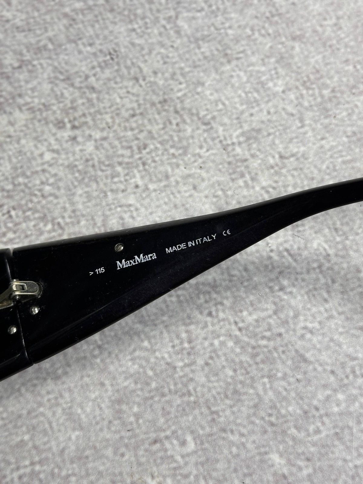 Vintage Max Mara Black Vintage Sunglasses Size ONE SIZE - 5 Thumbnail