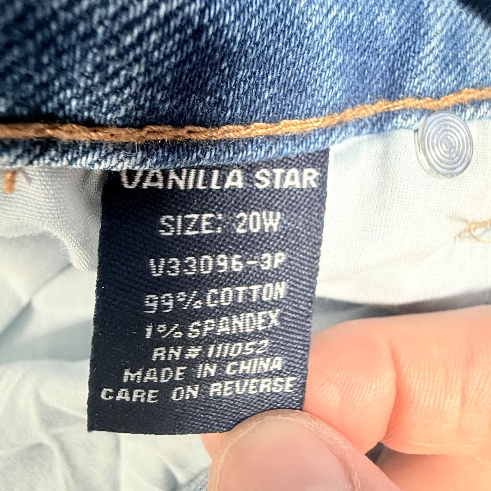 Vintage Vanilla Star Shorts Womens 20W Light Wash Denim Crochet Trim Frayed Pocket Bag Baggy Vintage Style Casual Festival Bohemian Travel Womens 20W Size 42" / US 20 - 7 Thumbnail