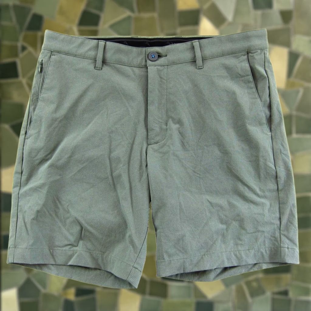 Tommy Bahama Tommy Bahama Green Stretch Active Movement Zip Pocket Chino Golf Shorts Men 33 Size US 33 - 1 Thumbnail