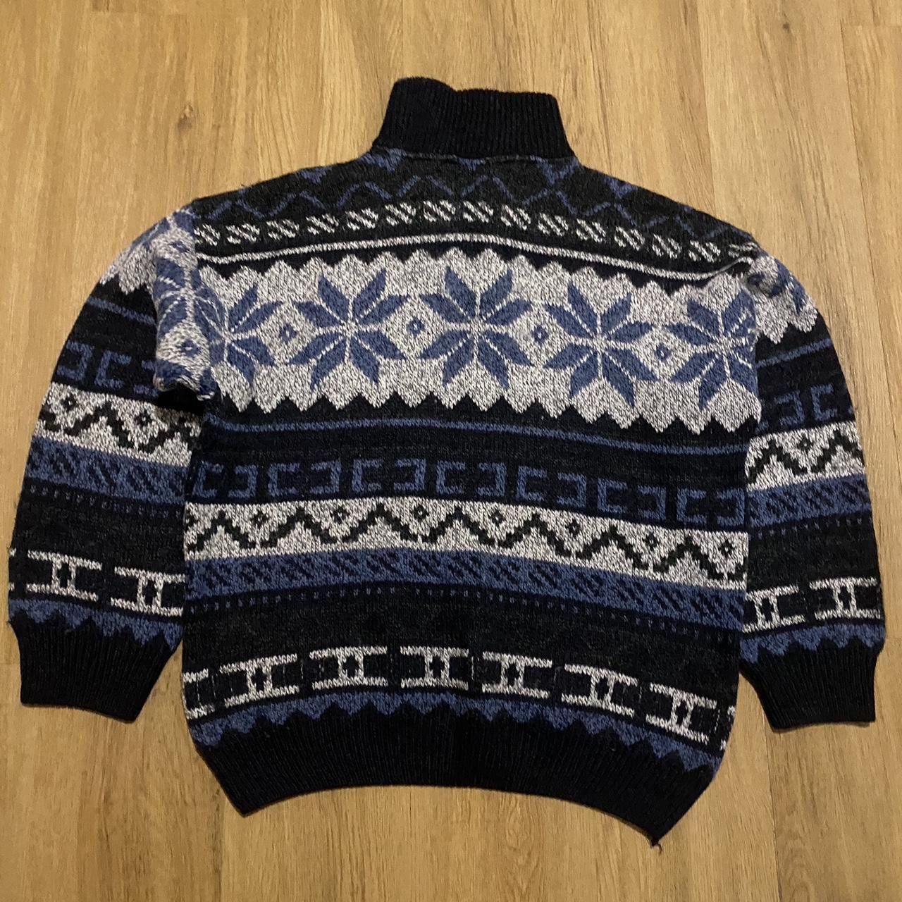 Other Blue and black vintage 90s Nordic pattern sweater Size US L / EU 52-54 / 3 - 2 Thumbnail