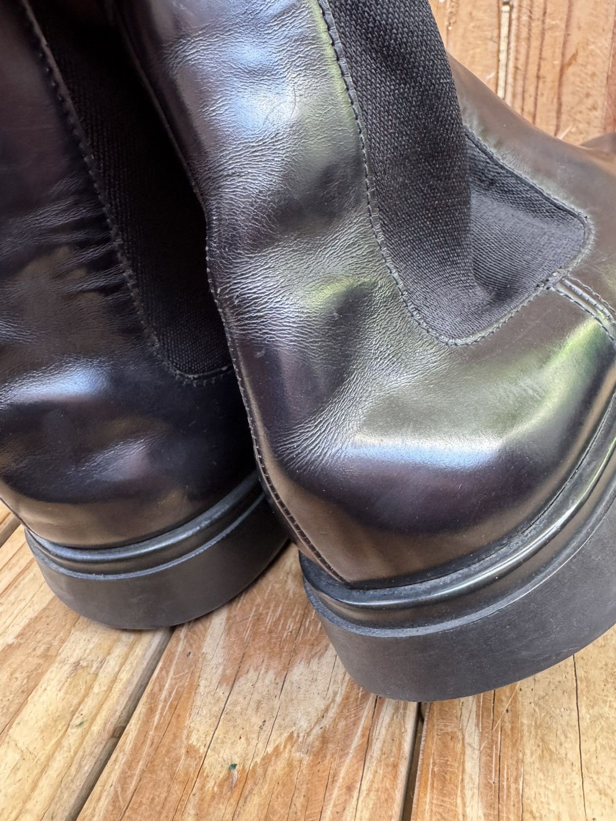 Prada Prada Men’s shinny patent black leather boots Sz USA 9 UK 8 Size US 9 / EU 42 - 10 Thumbnail