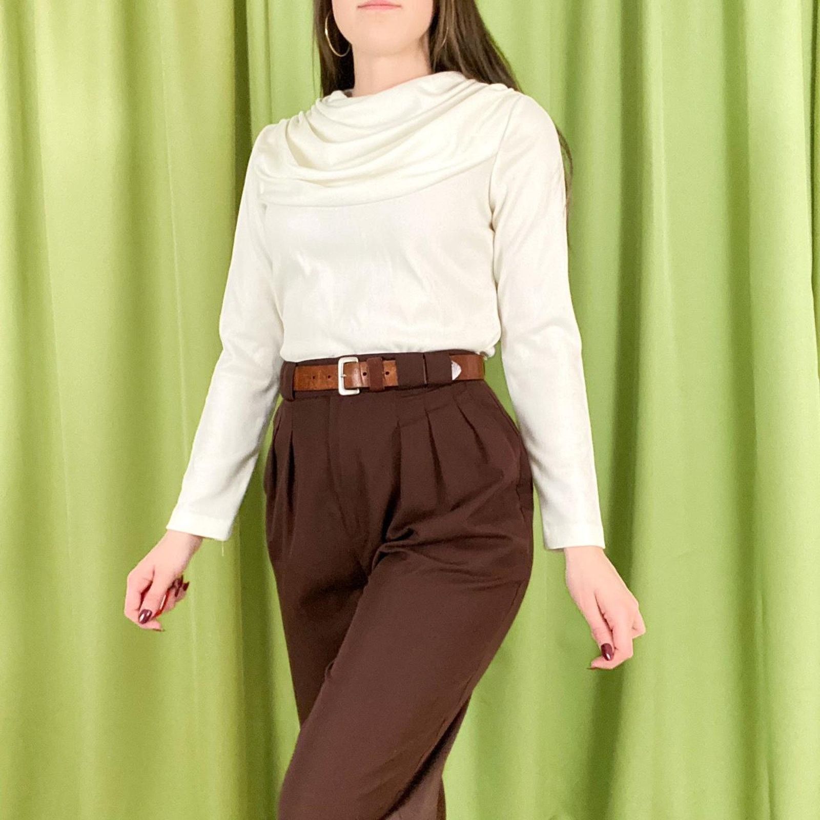 Vintage 70s Vintage Off White Cowl Neck Long Sleeve Blouse with Belt Size M / US 6-8 / IT 42-44 - 1 Thumbnail