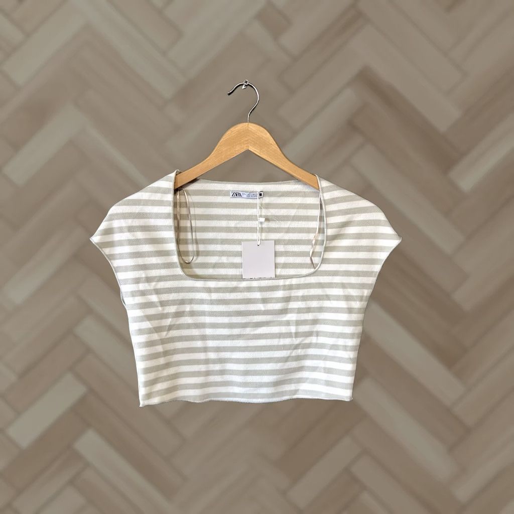 Zara Zara T-Shirt Women Short Sleeve Cropped Striped Green L NWT Size L / US 10 / IT 46 - 1 Thumbnail