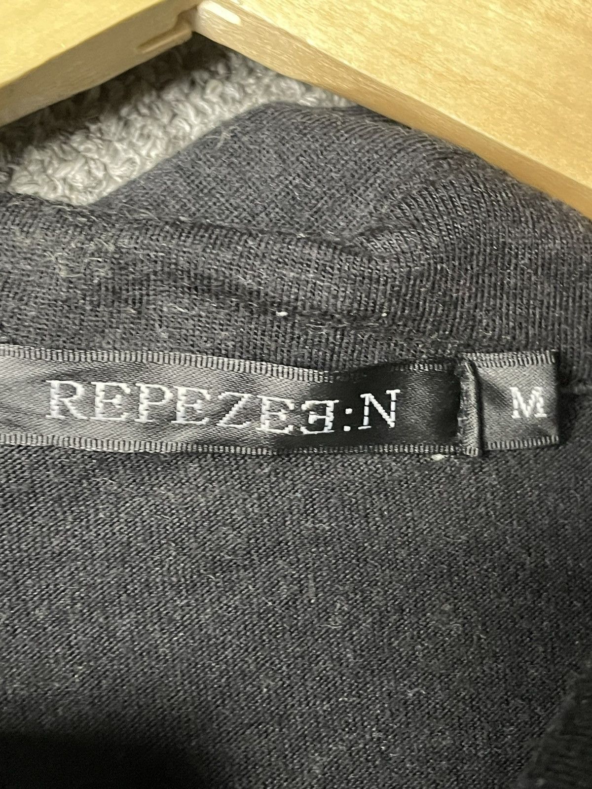 Japanese Brand REPEZEEN Brand Punk Gothic Collar Tee (77) Size US M / EU 48-50 / 2 - 8 Thumbnail