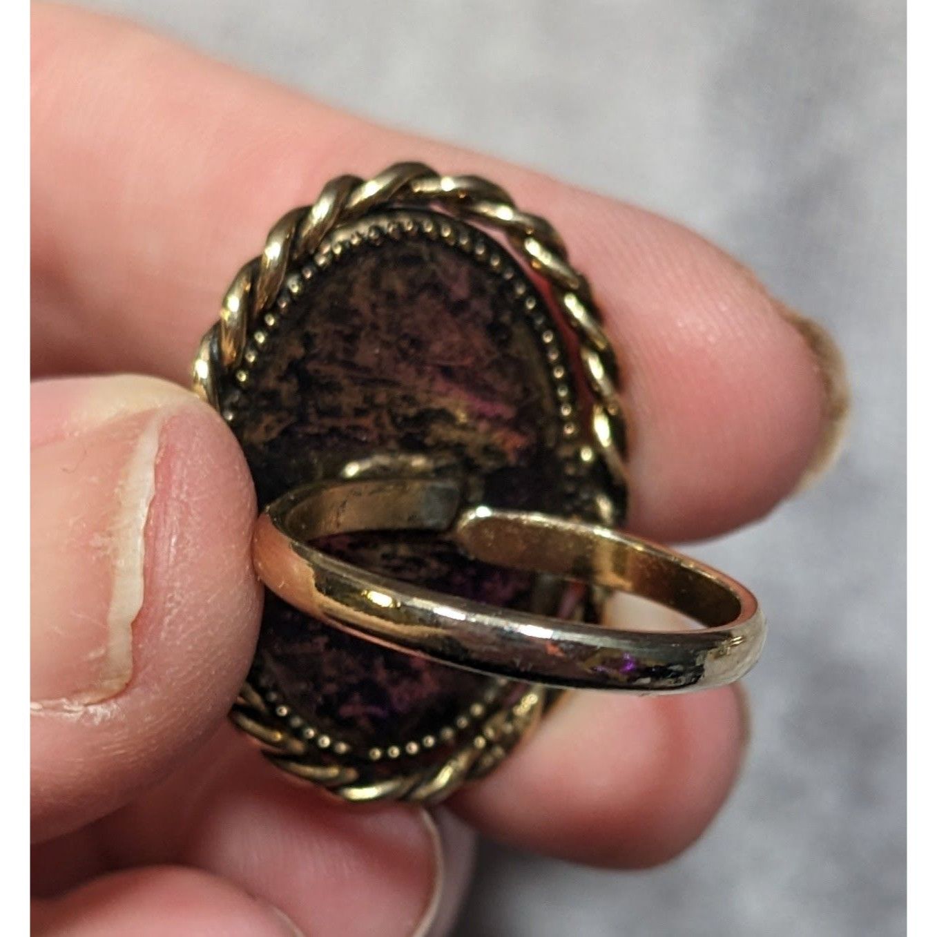 Other Vintage Cameo Ring Victorian Style Gold Tone Adjustable 7.5 Size ONE SIZE - 12 Thumbnail