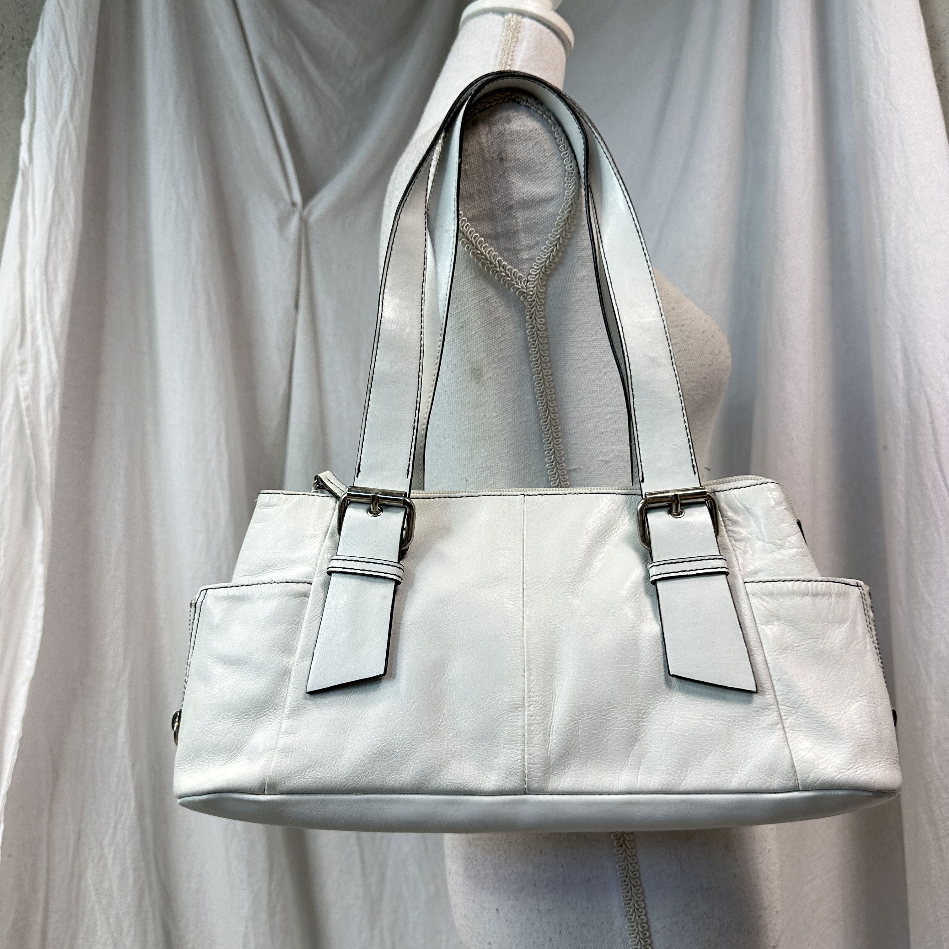 Vintage Vintage Avant Garde Baguette Shouldr Bag Y2K Size ONE SIZE - 4 Thumbnail