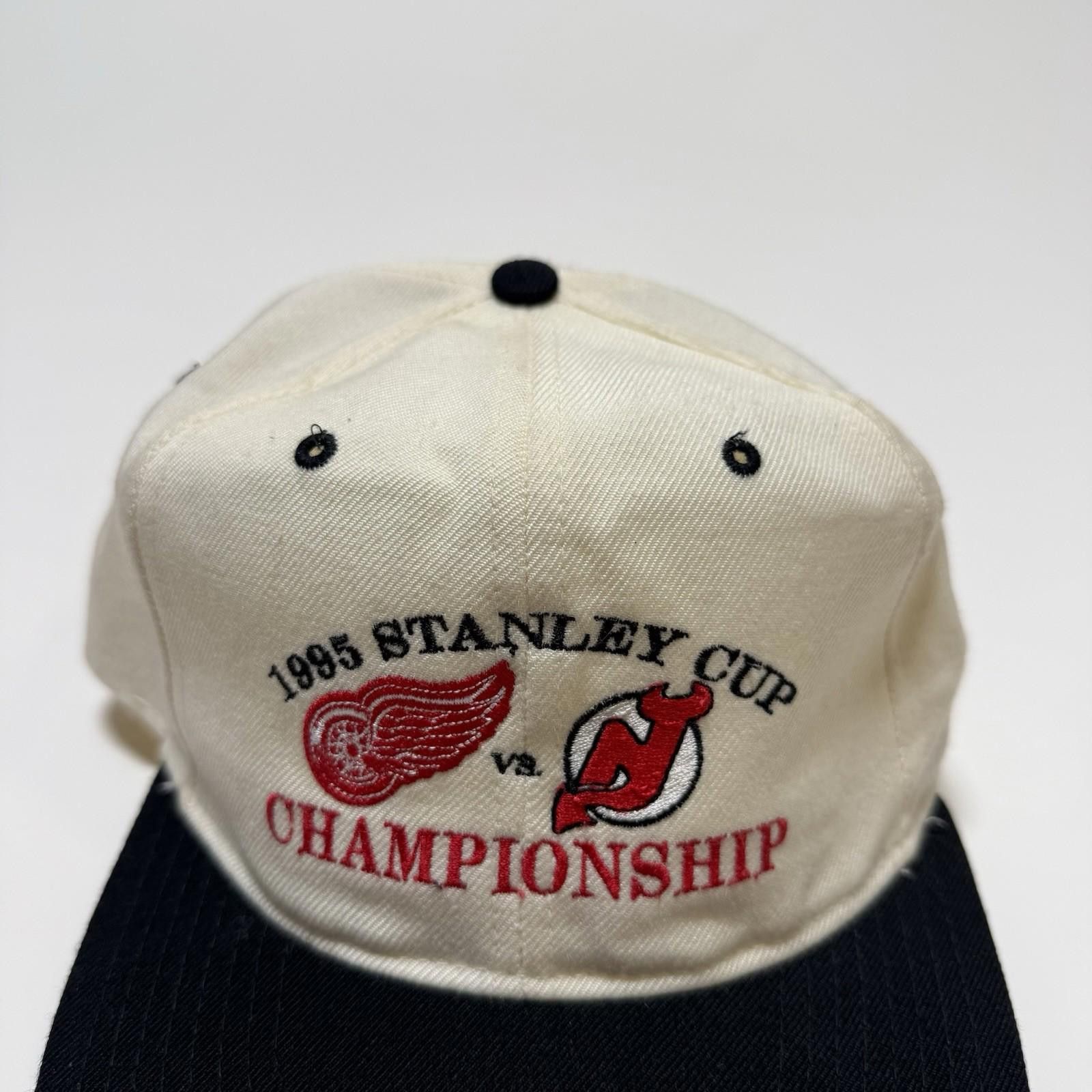 Nutmeg 1995 Stanley Cup Finals Snapback O/S Unisex Size ONE SIZE - 2 Thumbnail